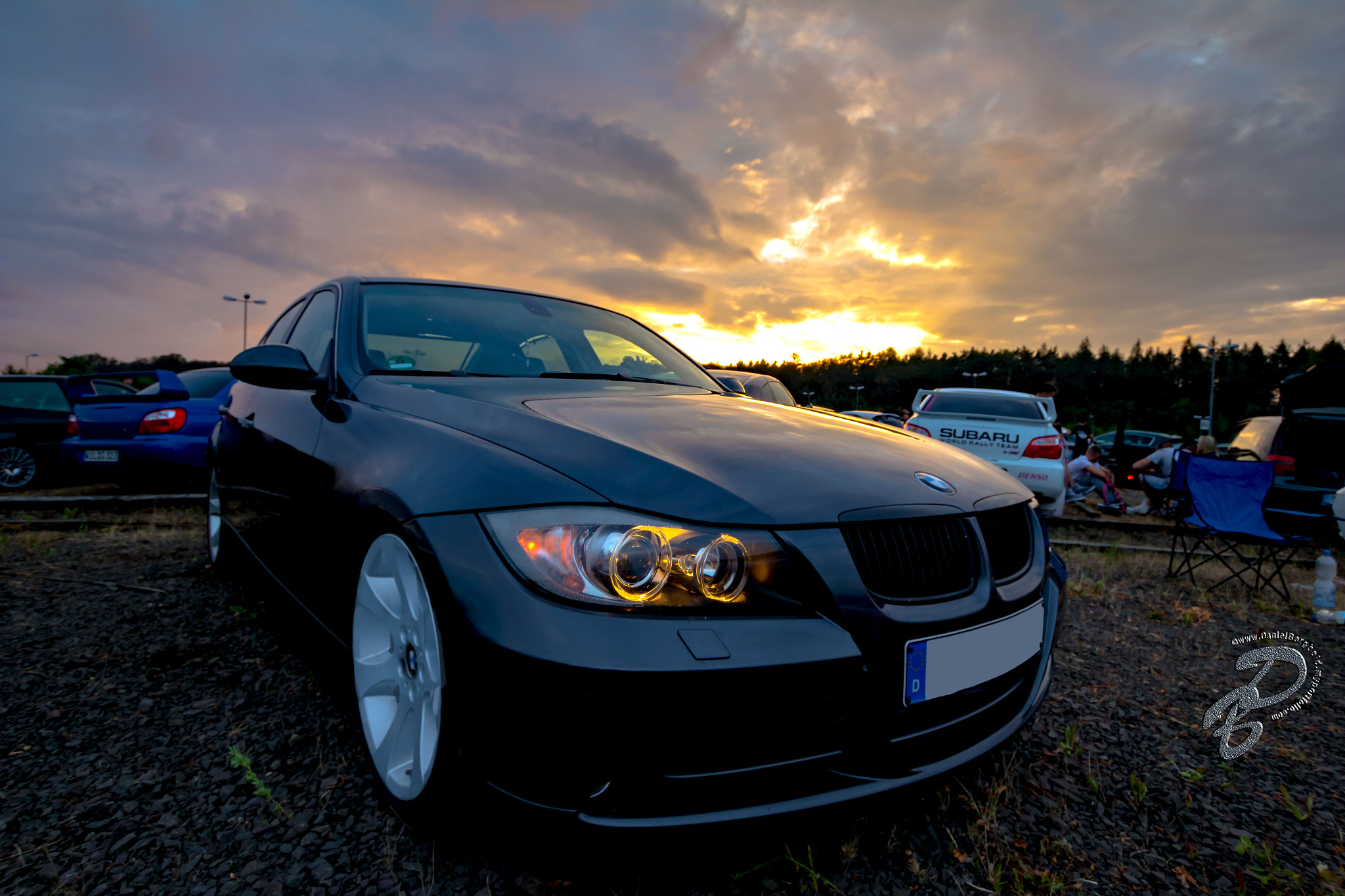 Sigma 10-20mm F3.5 EX DC HSM sample photo. Meet the street-bmw.jpg photography