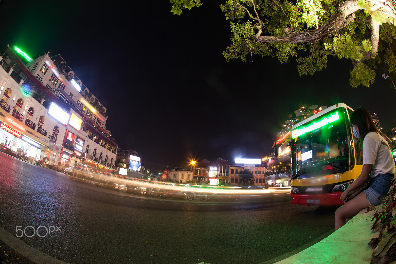 Canon EF 15mm F2.8 Fisheye sample photo. Night traffic on hanoi road at night, motion view photography