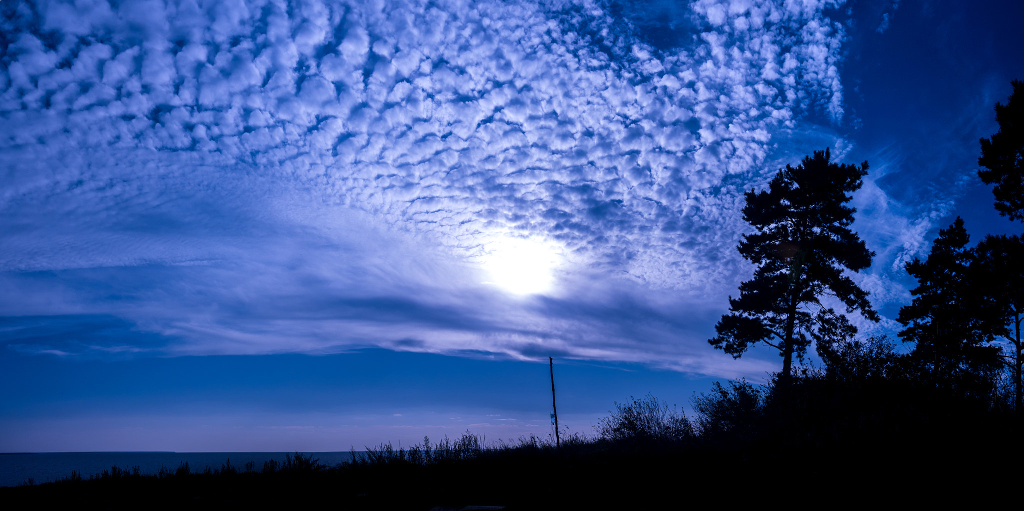 Sigma 19mm F2.8 EX DN sample photo. Blue clouds photography