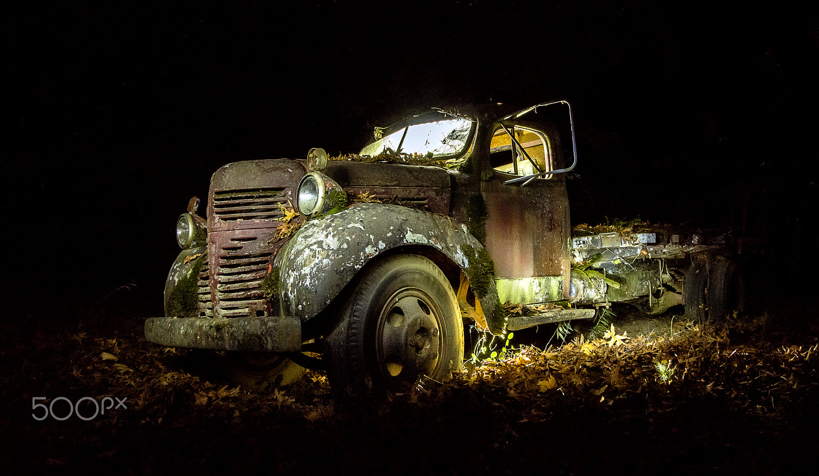 Nikon D800E sample photo. Night truck photography