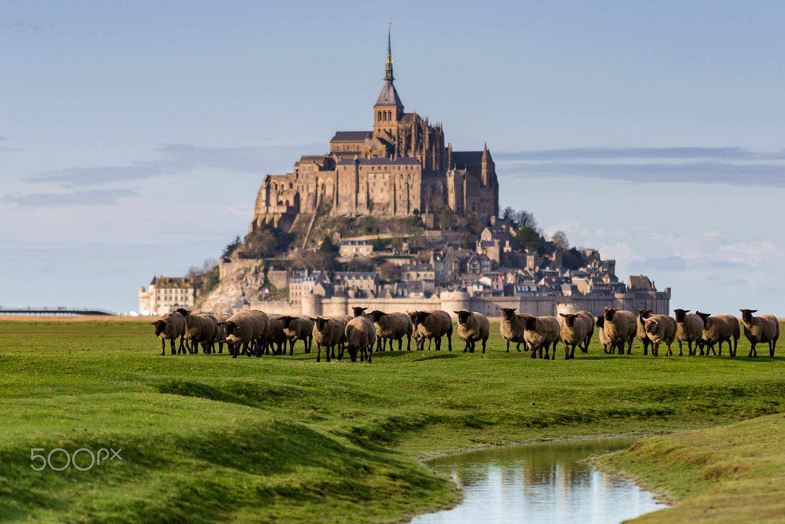 Sigma 70-200mm F2.8 EX DG Macro HSM II sample photo. The mont saint-michel photography