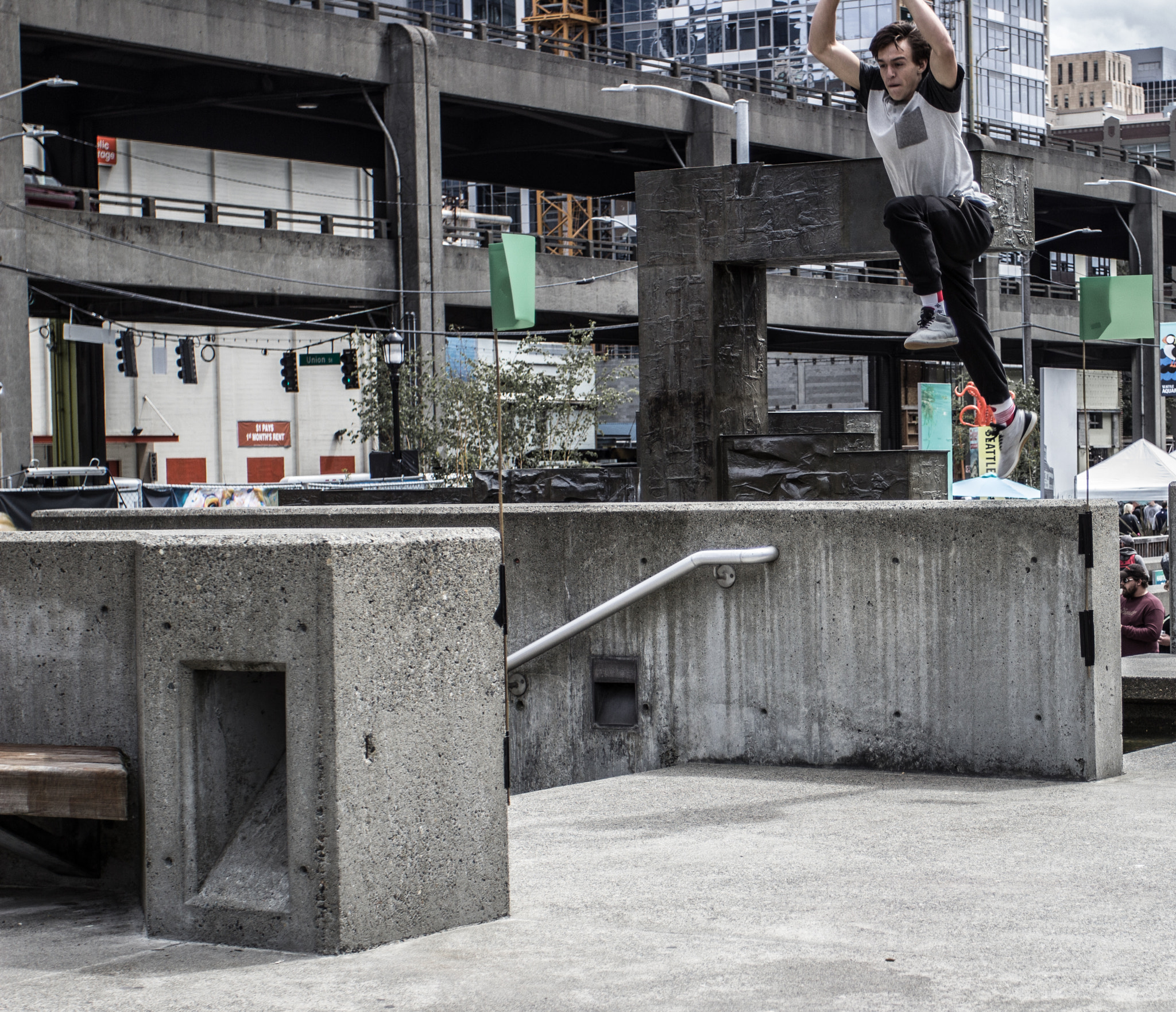 Canon EOS 600D (Rebel EOS T3i / EOS Kiss X5) + Canon EF 17-40mm F4L USM sample photo. He could have photography