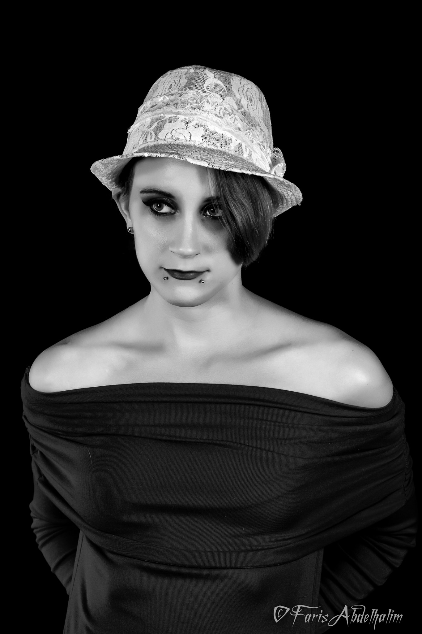 Canon EF 70-200mm F4L IS USM sample photo. Black&white portrait.  photography