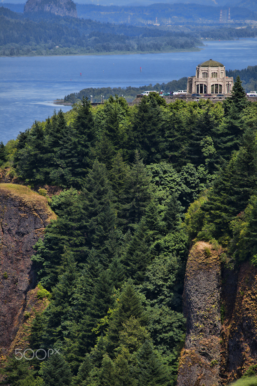 Canon EOS 5D Mark II + Canon EF 100-400mm F4.5-5.6L IS USM sample photo. View of vista house photography