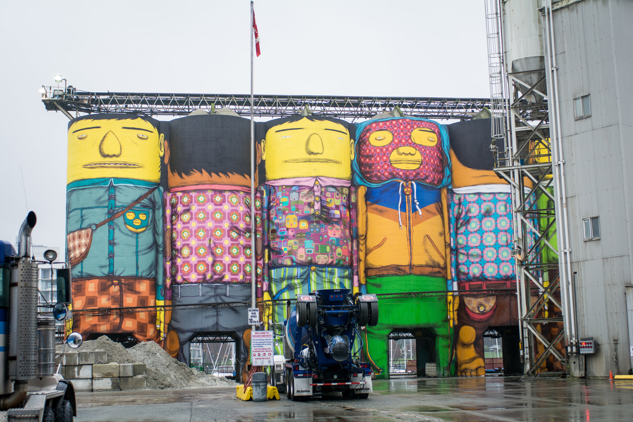 Nikon AF-S Nikkor 28-70mm F2.8 ED-IF sample photo. Cement silos decorated with colorful art photography