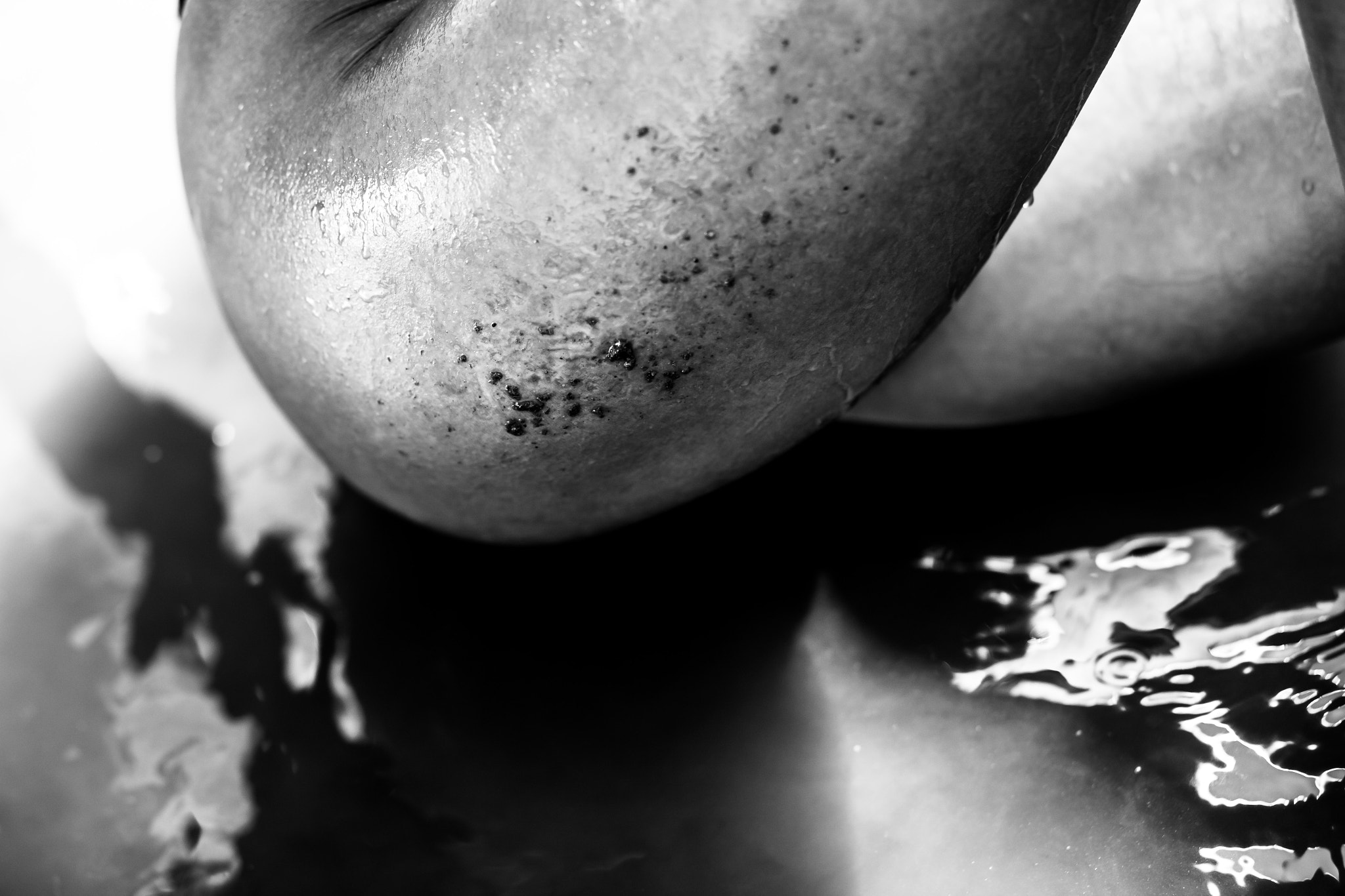 Canon EOS-1Ds Mark III sample photo. Sand , water , skin photography