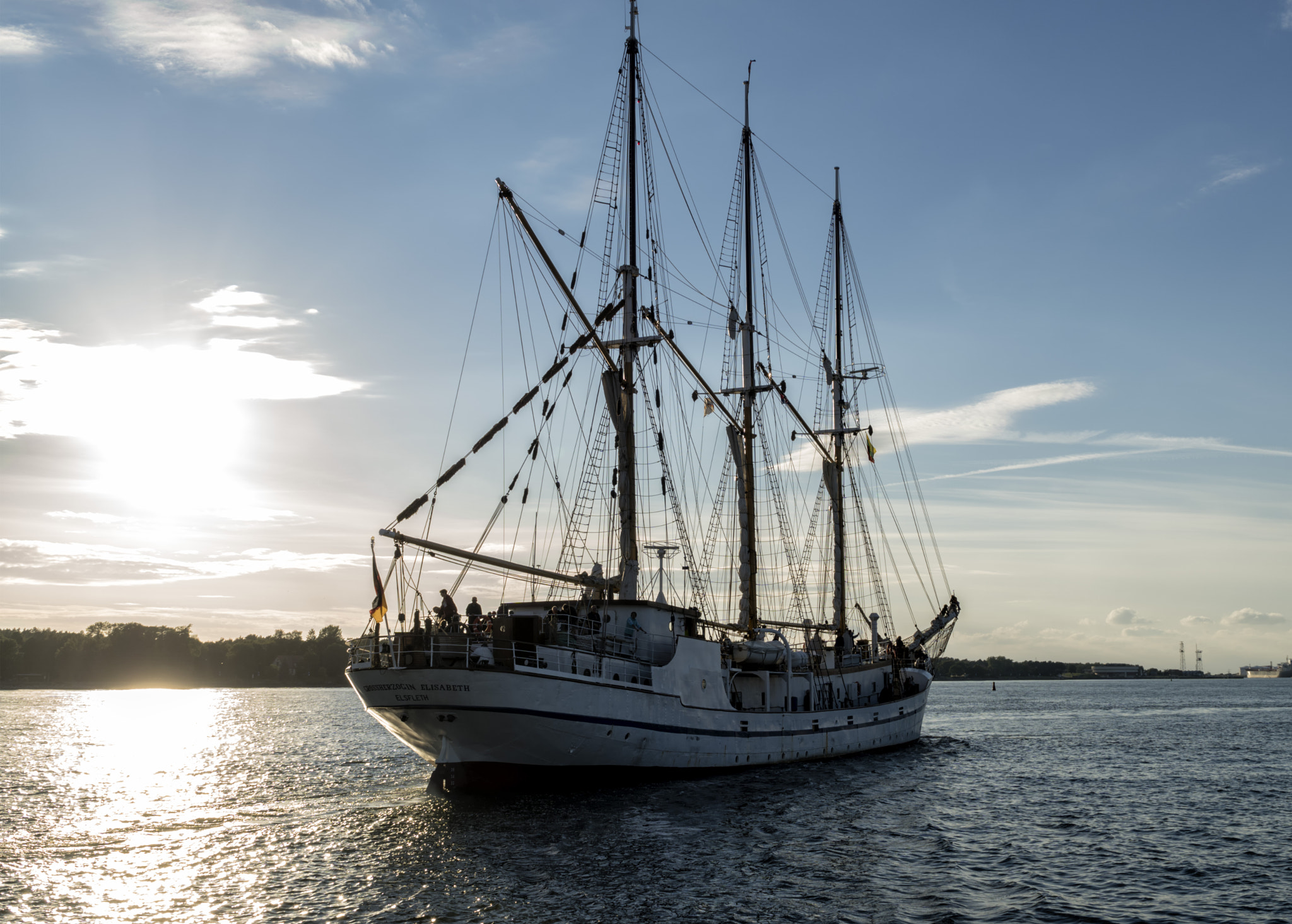 Sony DT 18-200mm F3.5-6.3 sample photo. German sailboat leaving photography