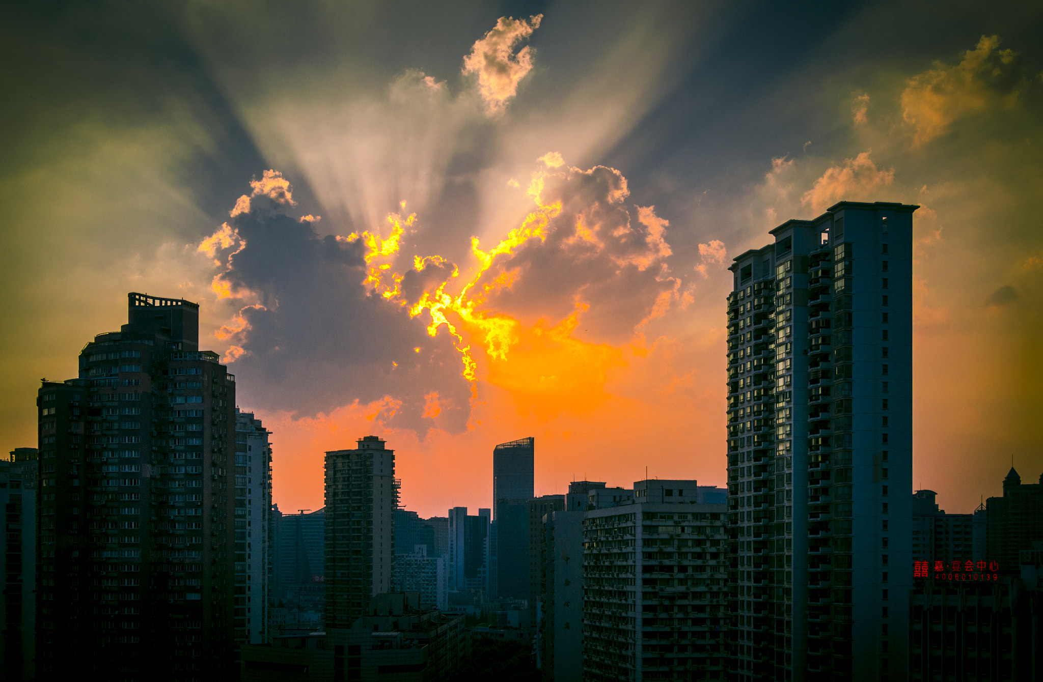 Olympus OM-D E-M5 sample photo. City sunset photography