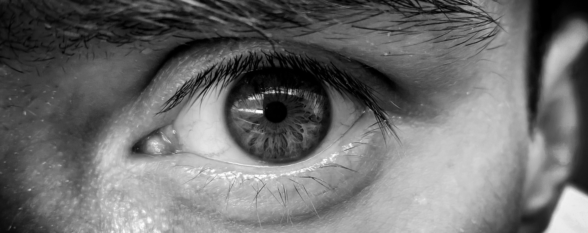 Nokia Lumia 735 sample photo. Eye bnw photography