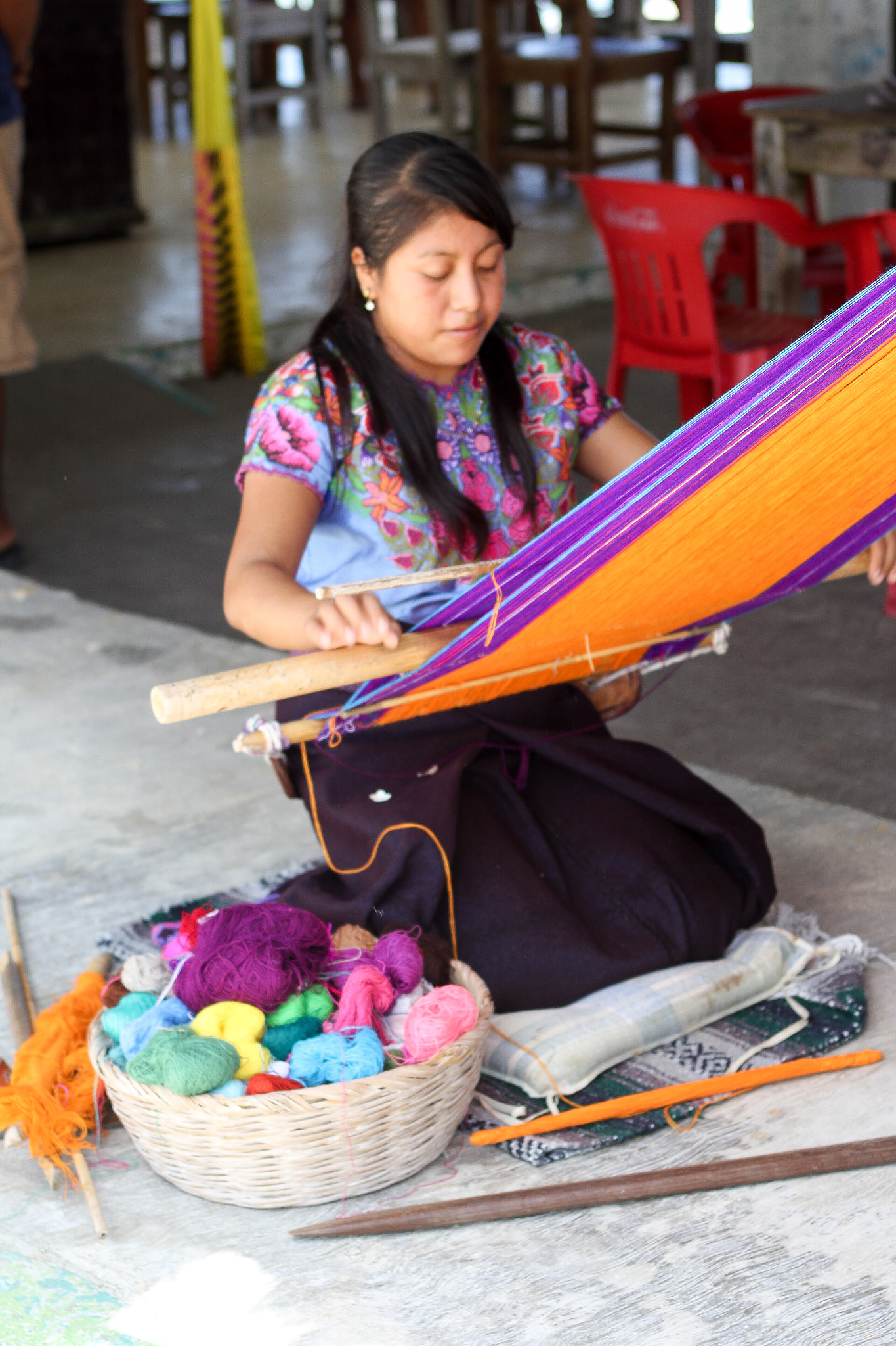 Canon EOS 60D + EF28-70mm f/2.8L USM sample photo. Cozumel knitting photography