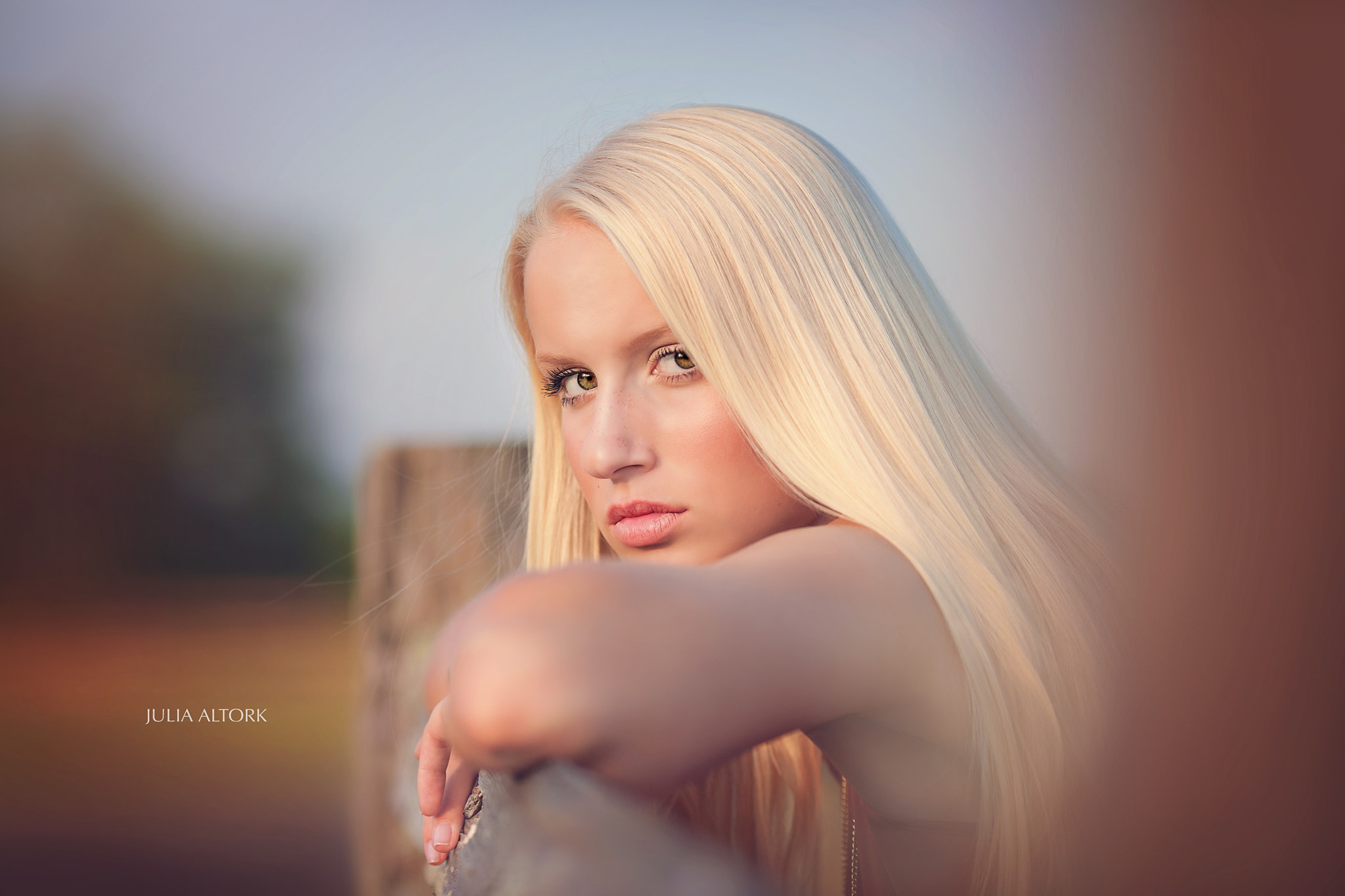 Canon EOS 5D + Canon EF 135mm F2L USM sample photo. Summer senior photography