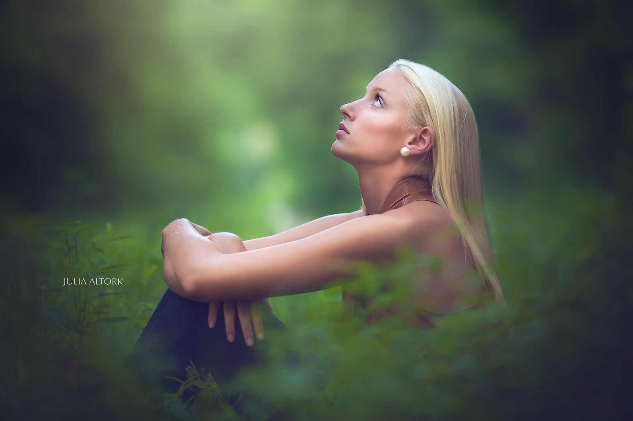 Canon EOS 5D + Canon EF 135mm F2L USM sample photo. Summer senior photography