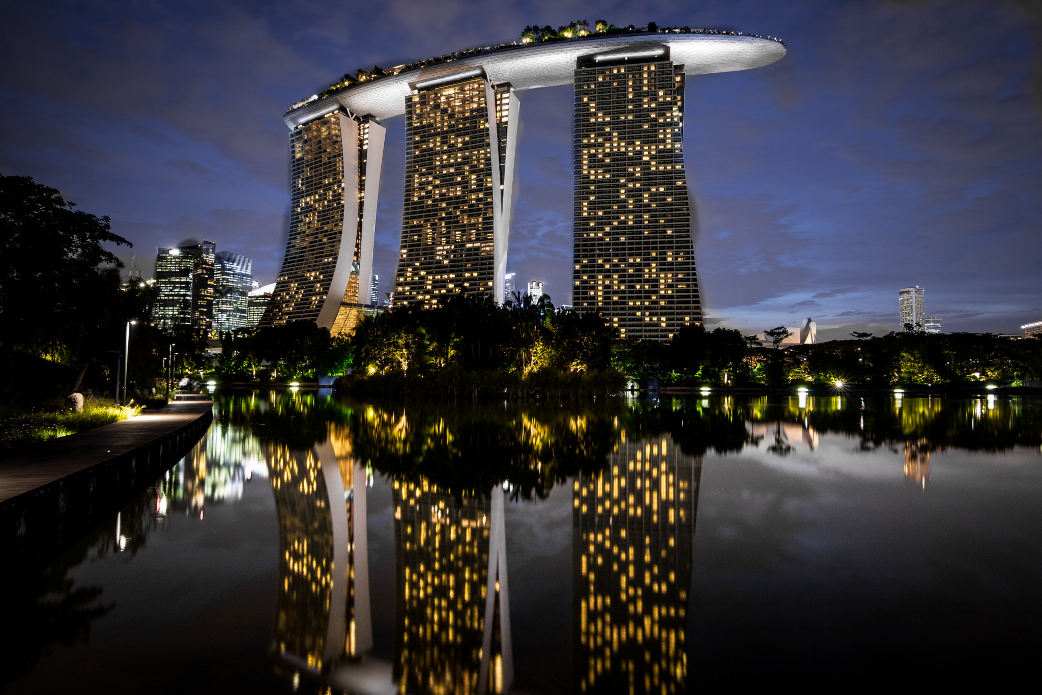 Canon EOS 760D (EOS Rebel T6s / EOS 8000D) sample photo. Marina bay sands, singapore photography