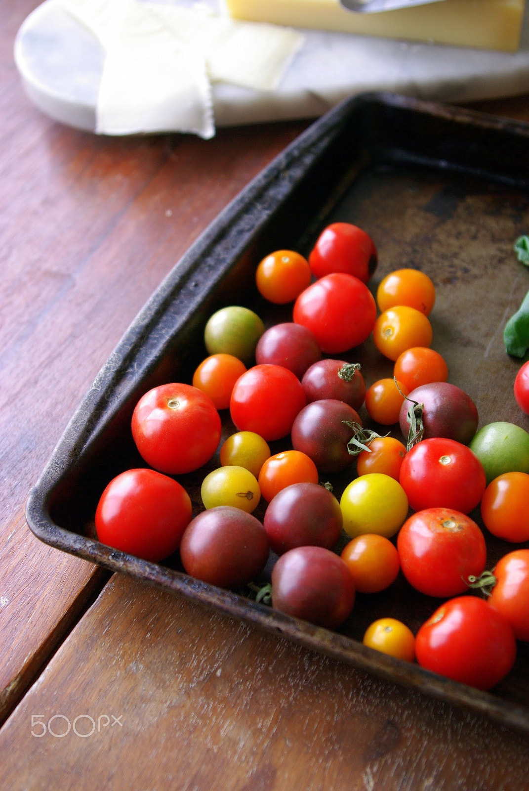Samsung GX-10 sample photo. Heirloom tomatoes photography