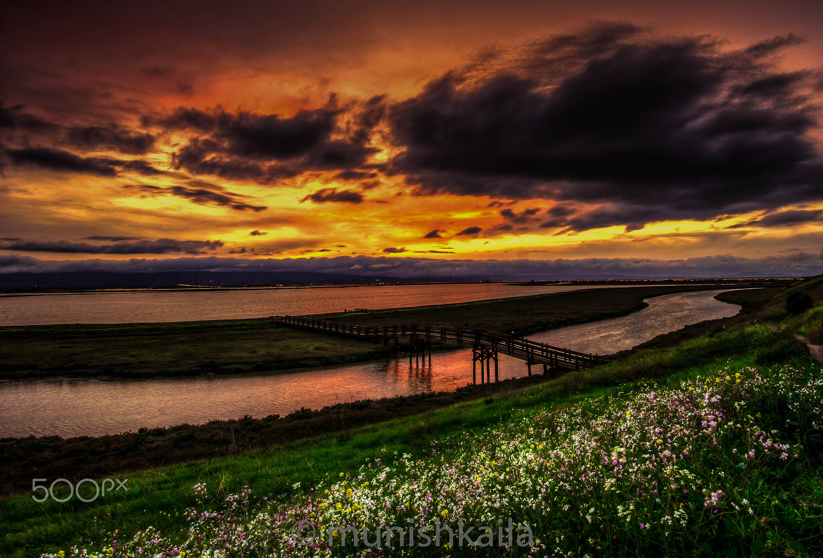 Sigma 8-16mm F4.5-5.6 DC HSM sample photo. Dark clouds photography