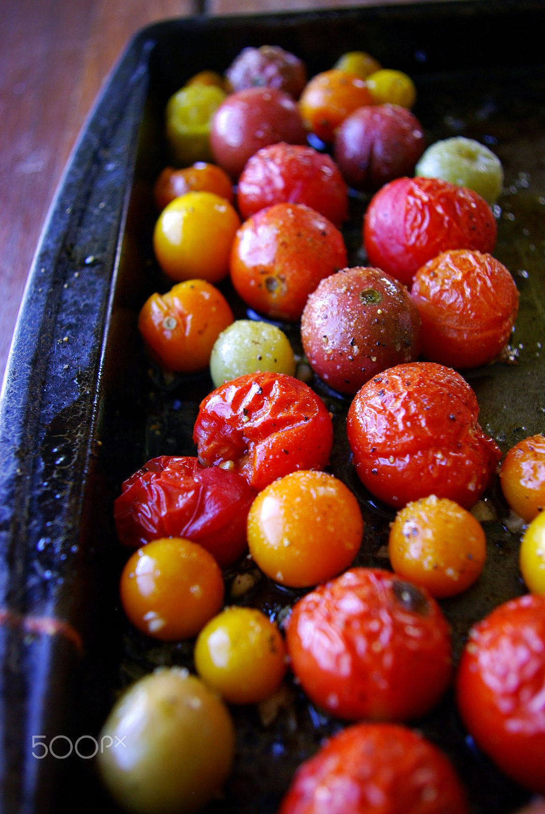 Samsung GX-10 sample photo. Roasted heirloom tomatoes photography