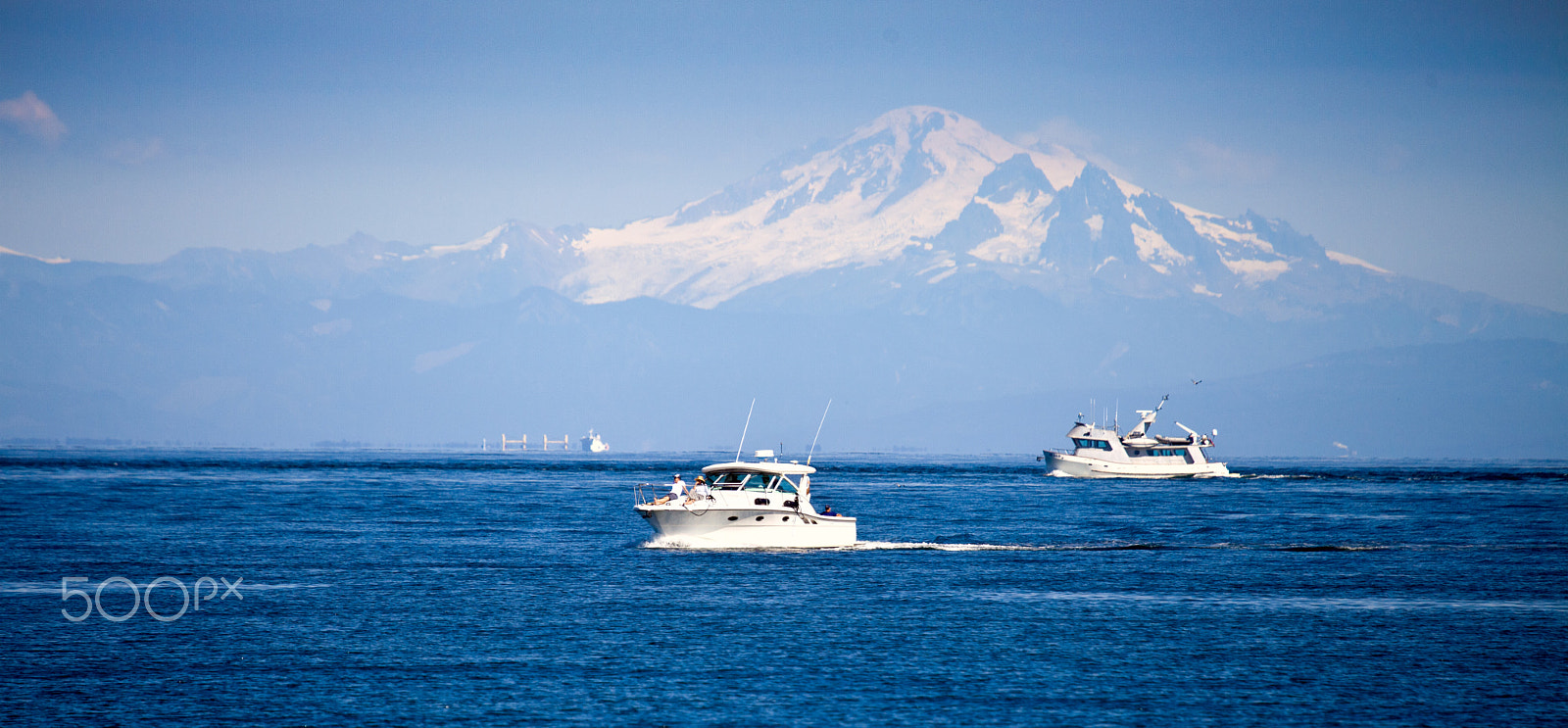Canon EF 100-400mm F4.5-5.6L IS USM sample photo. Mt. baker photography