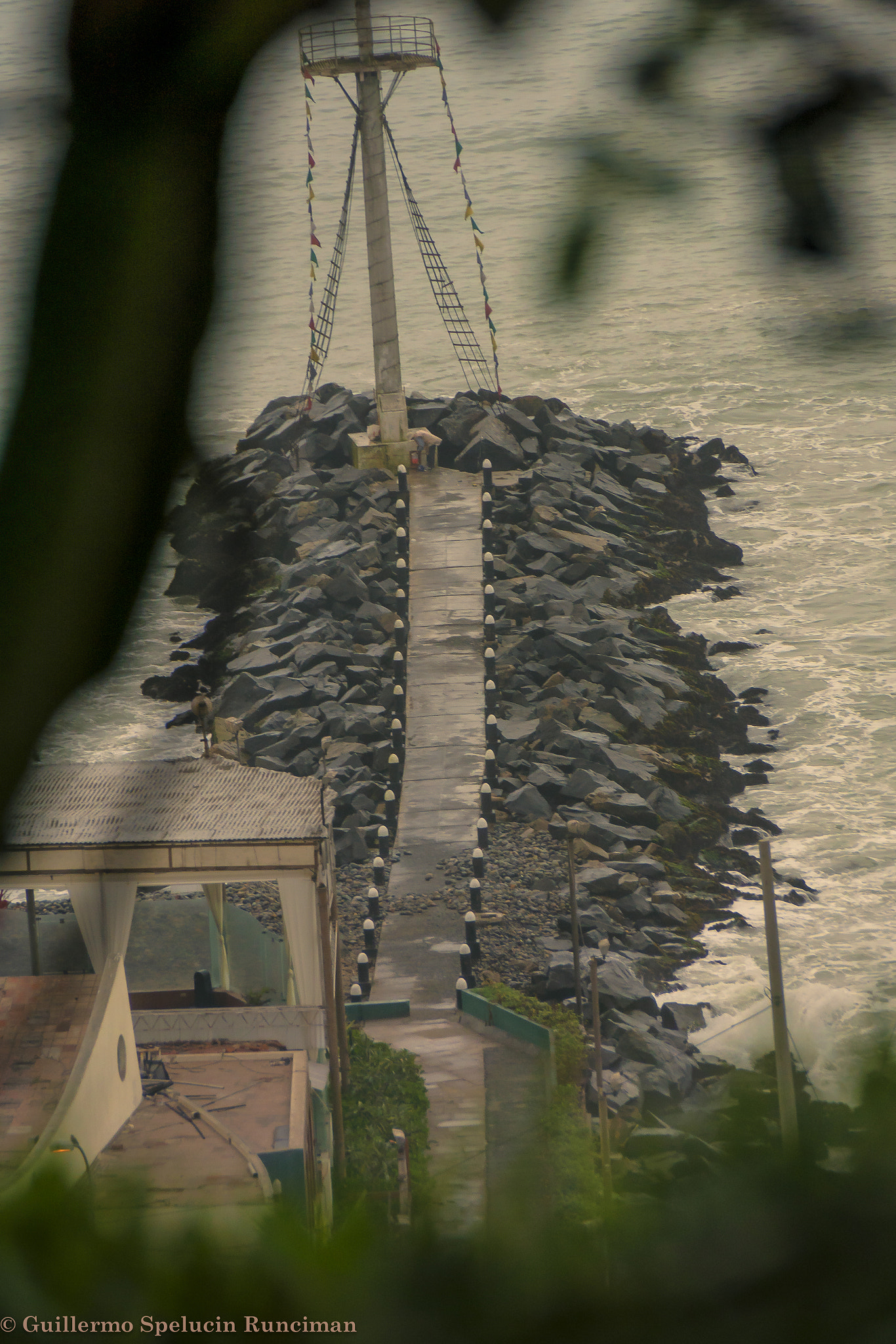Sony DT 18-250mm F3.5-6.3 sample photo. The breakwater photography