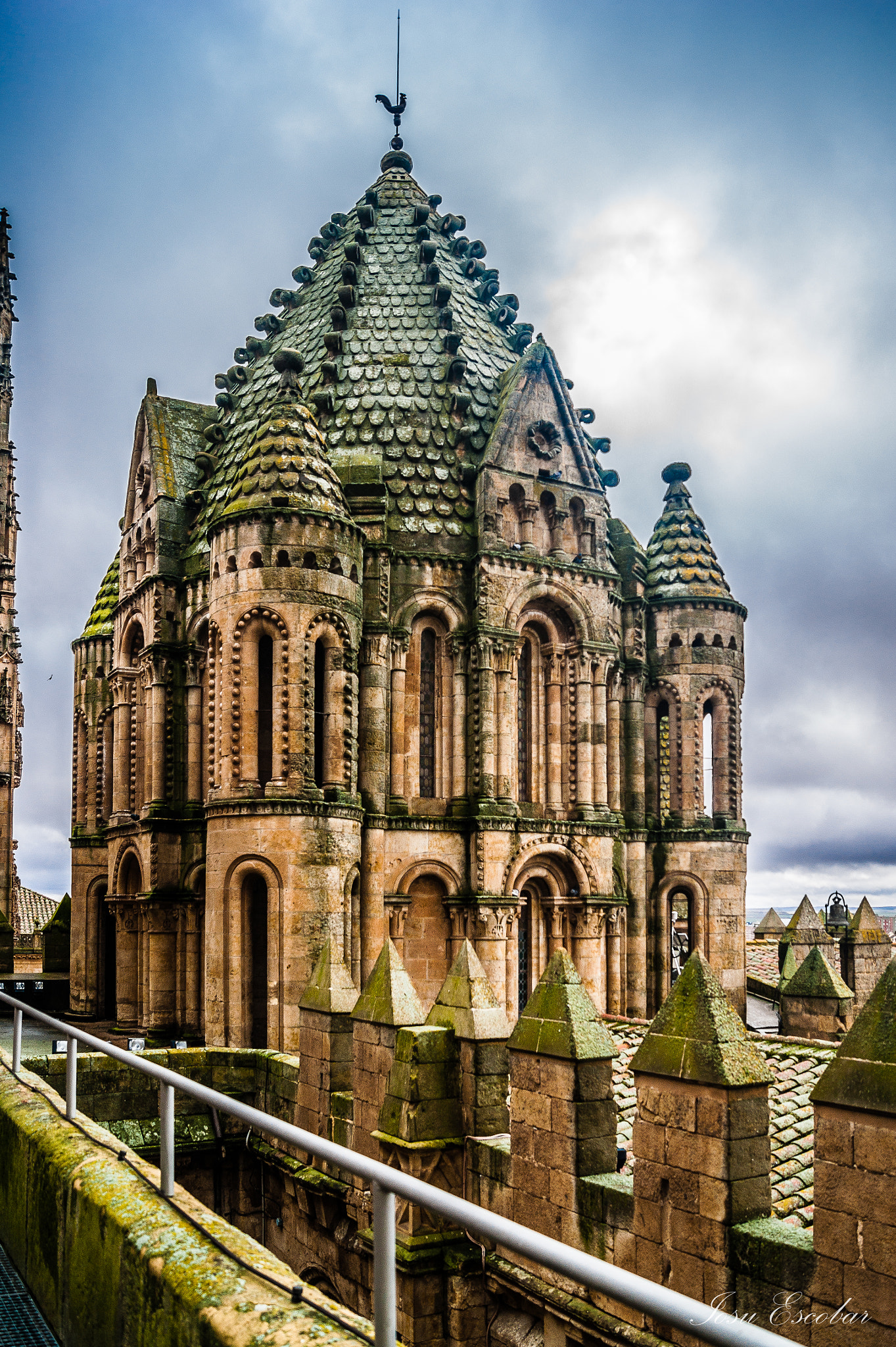 Sony Alpha DSLR-A380 + Sony DT 18-55mm F3.5-5.6 SAM sample photo. Catedral vieja (salamanca) photography