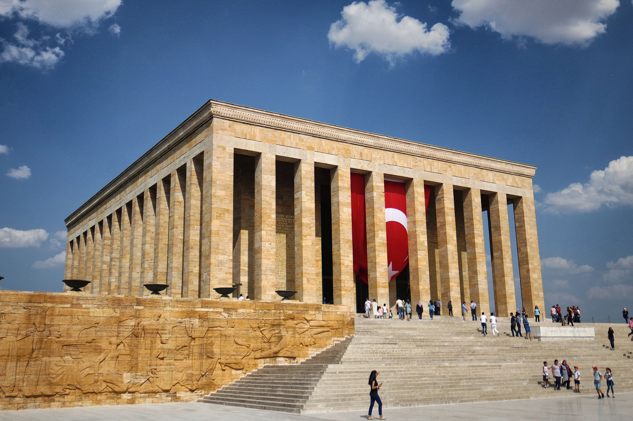 Samsung NX mini sample photo. Atatürk's mausoleum-anıtkabir photography