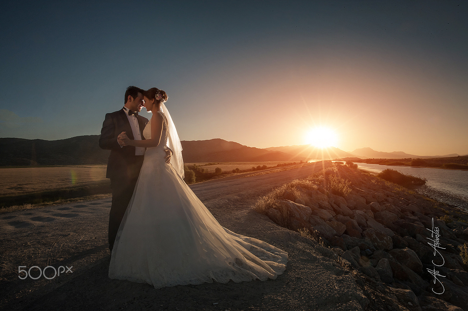 Canon EOS-1Ds Mark III sample photo. Wedding photography