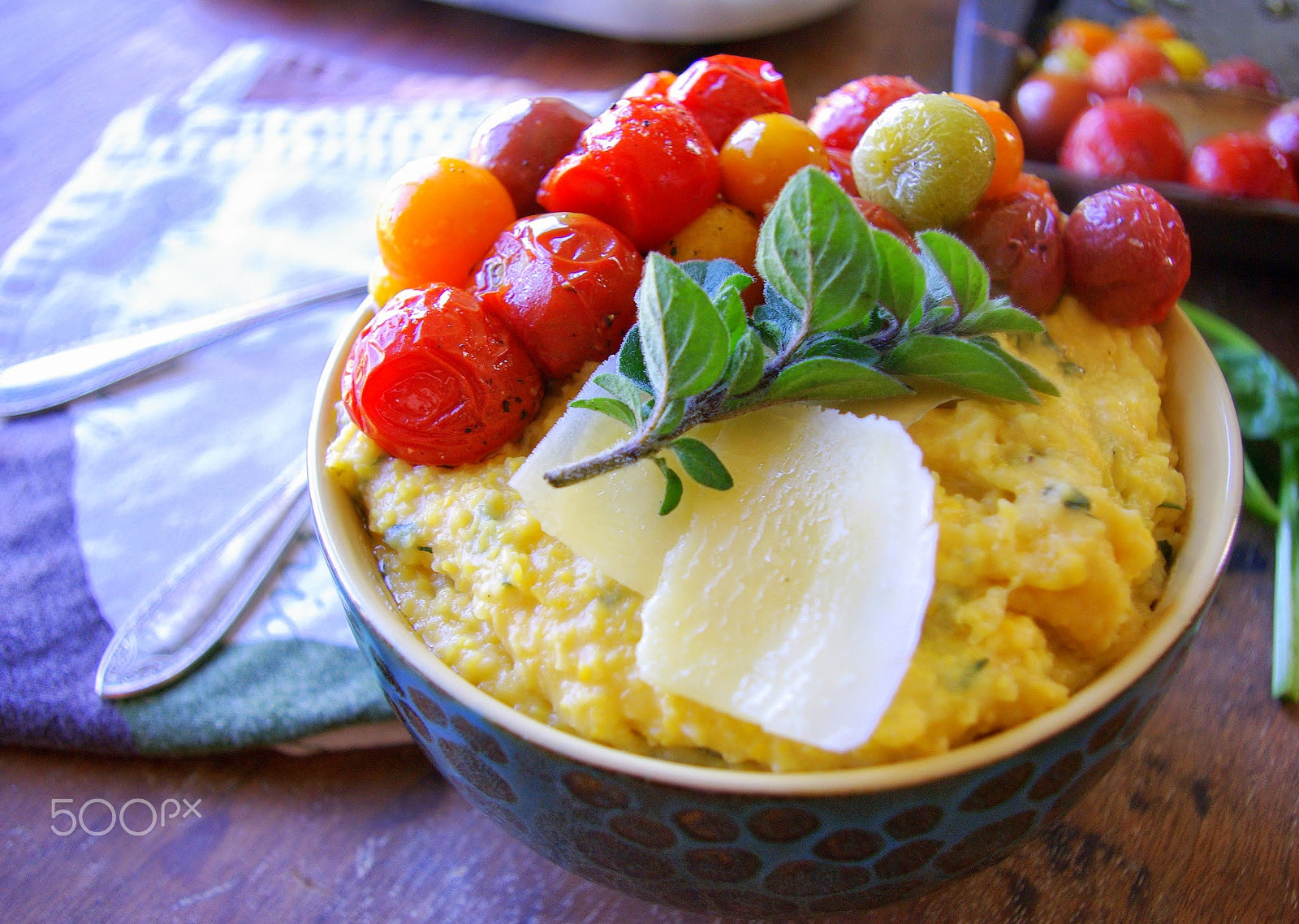 Samsung GX-10 + Pentax smc DA 18-55mm F3.5-5.6 AL sample photo. Parmesan polenta with herbs and tomatoes photography