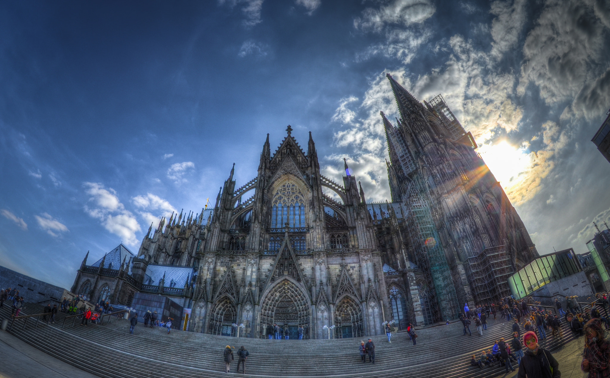 Nikon D5100 + Samyang 8mm F3.5 Aspherical IF MC Fisheye sample photo. Kölner dom photography
