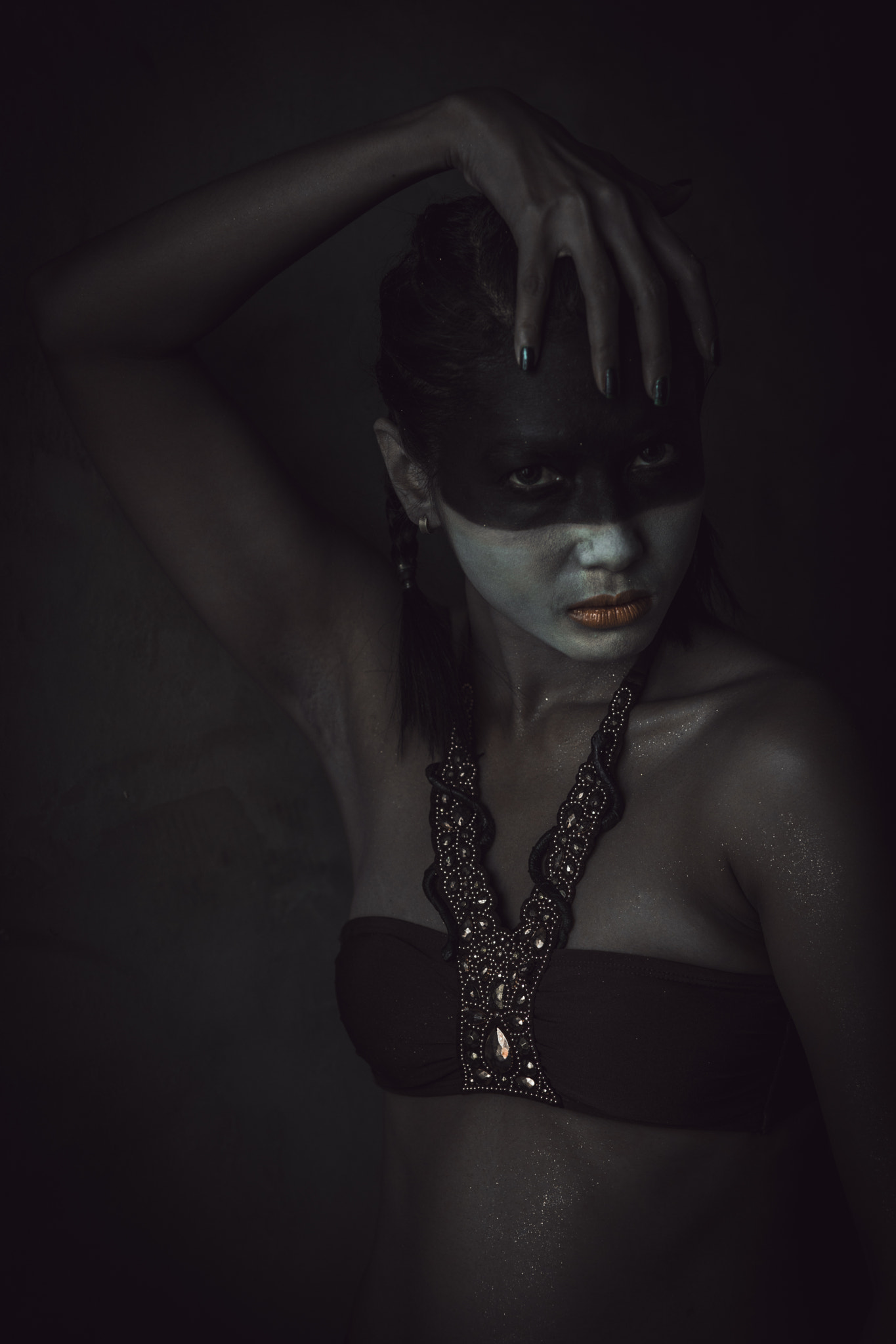 Sony a7 + Sigma 85mm F1.4 EX DG HSM sample photo. The dark tribal photography