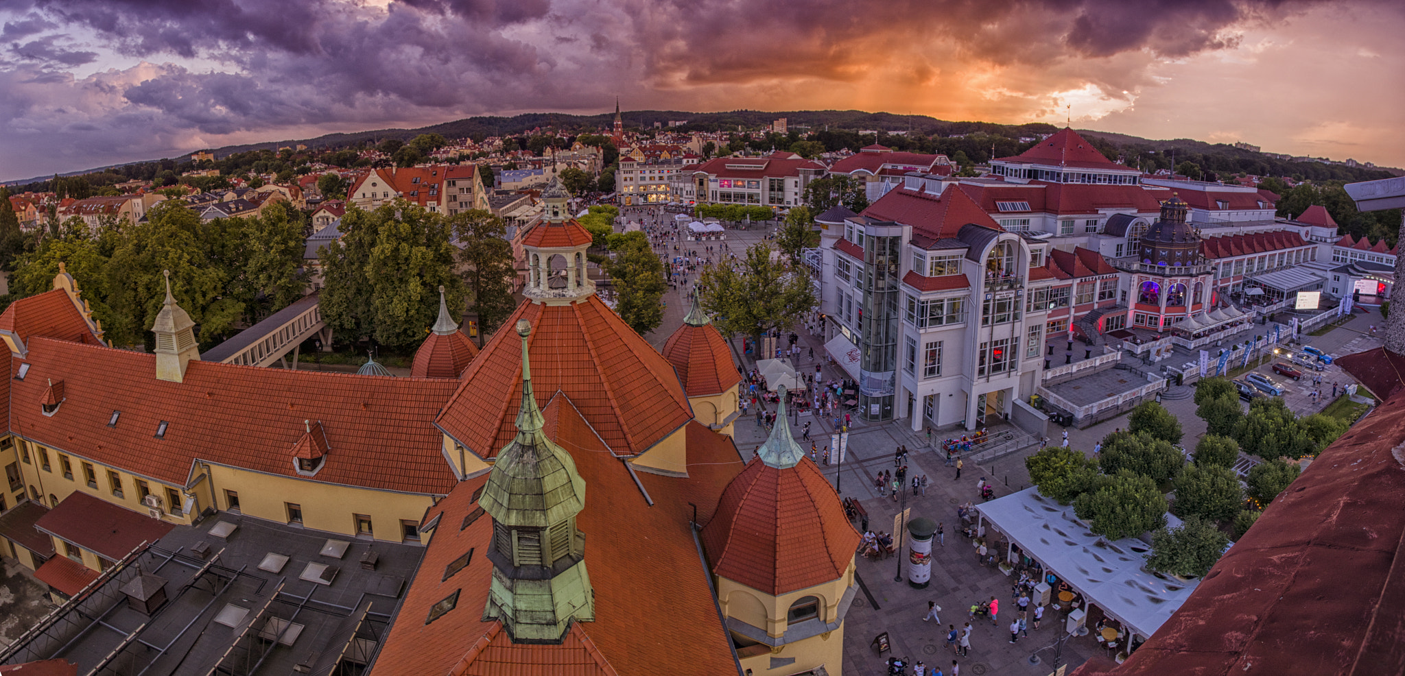 Pentax K-50 + HD Pentax DA 15mm F4 ED AL Limited sample photo. Sopot photography