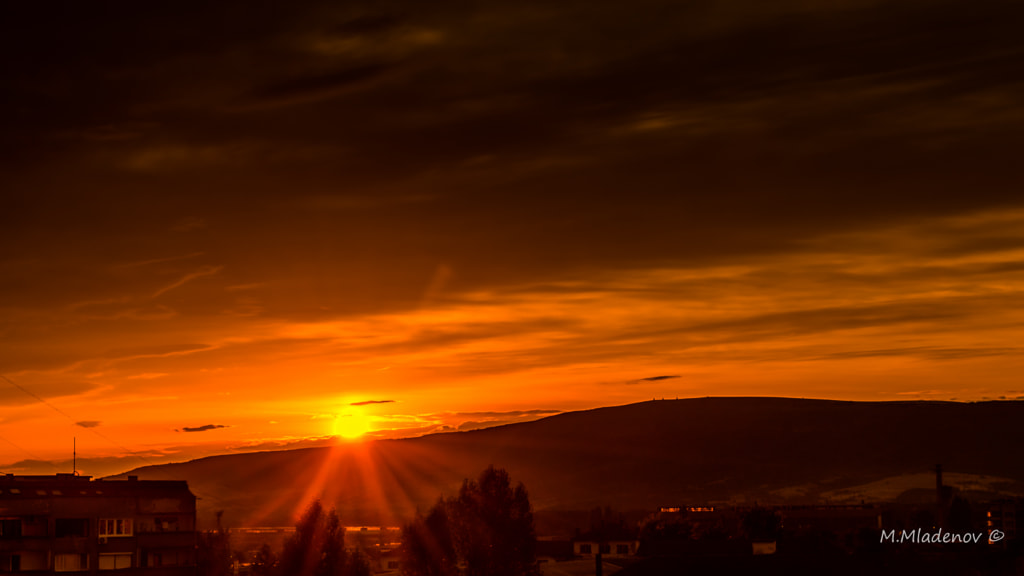 Sunrise in the city by Milen Mladenov on 500px.com