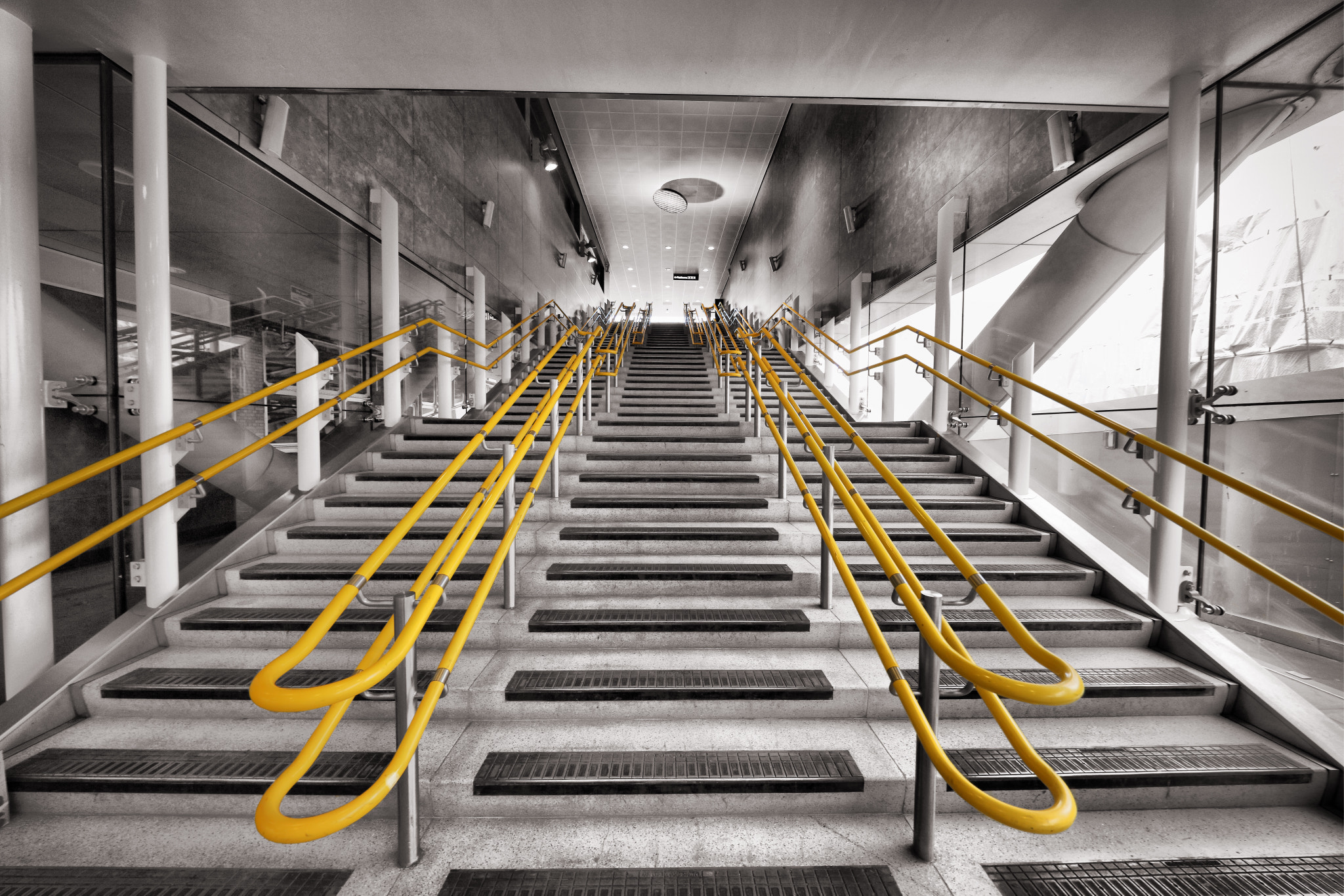 Canon EOS 5DS R + Canon EF 11-24mm F4L USM sample photo. London photography