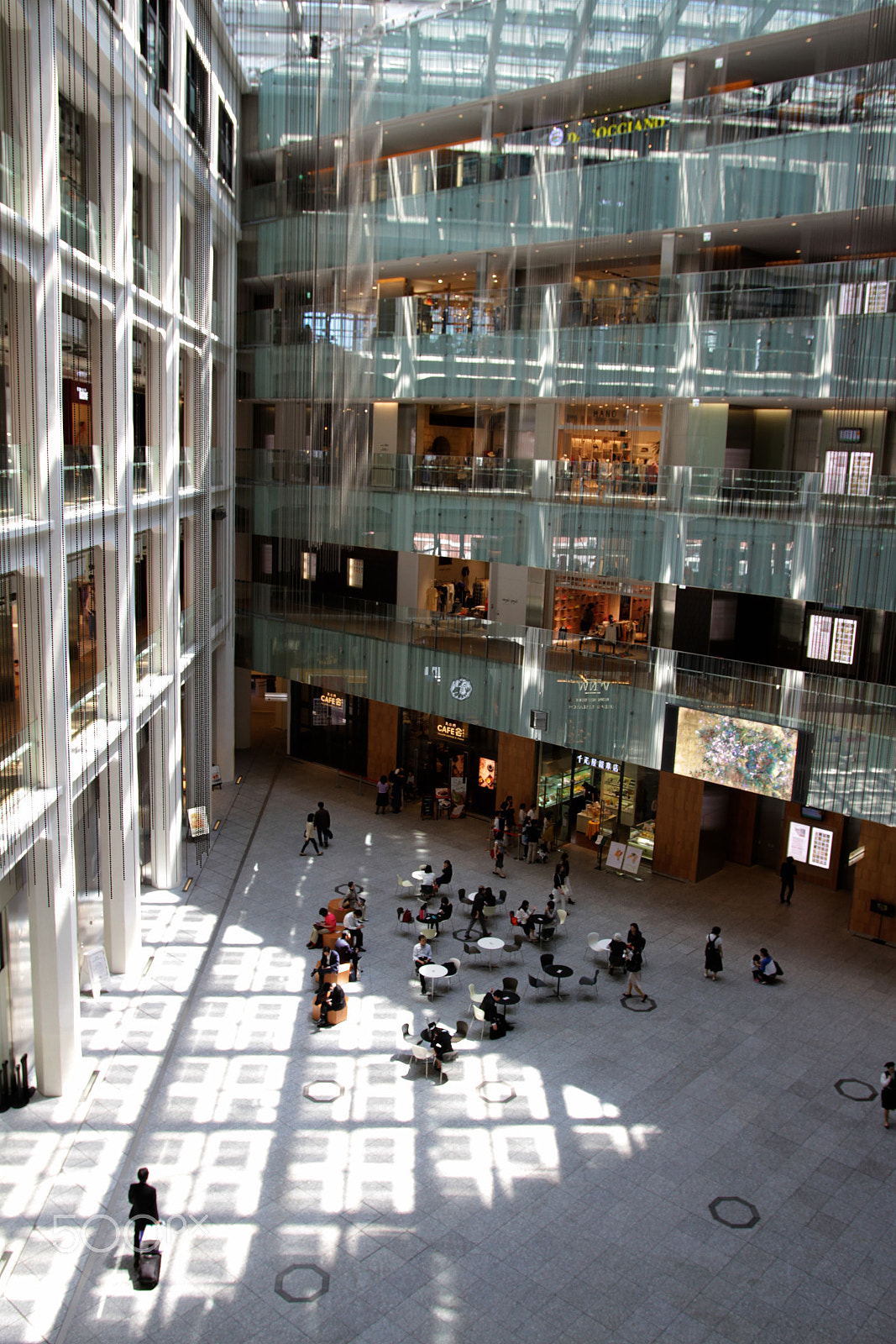 Canon 18-35mm sample photo. Big lobby photography