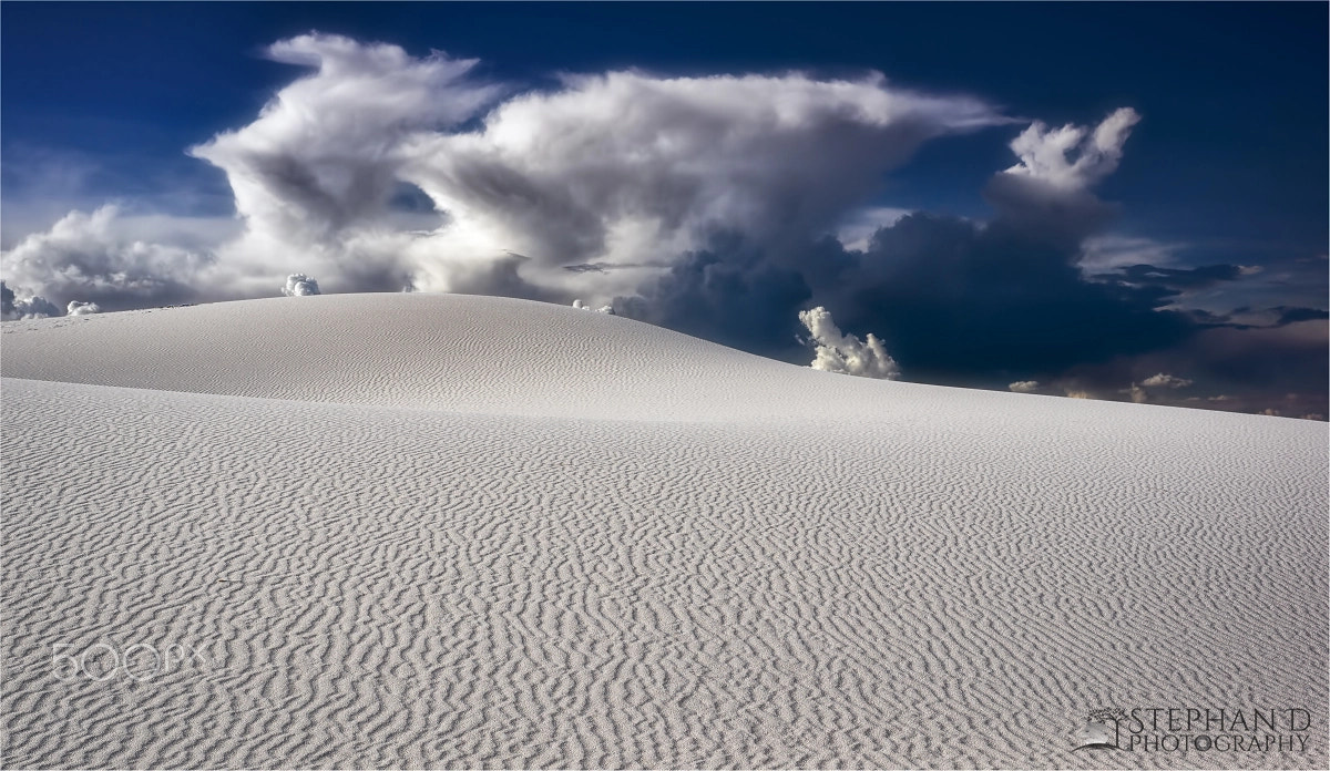 Sony SLT-A55 (SLT-A55V) + MACRO 50mm F2.8 sample photo. Desert stormclouds photography