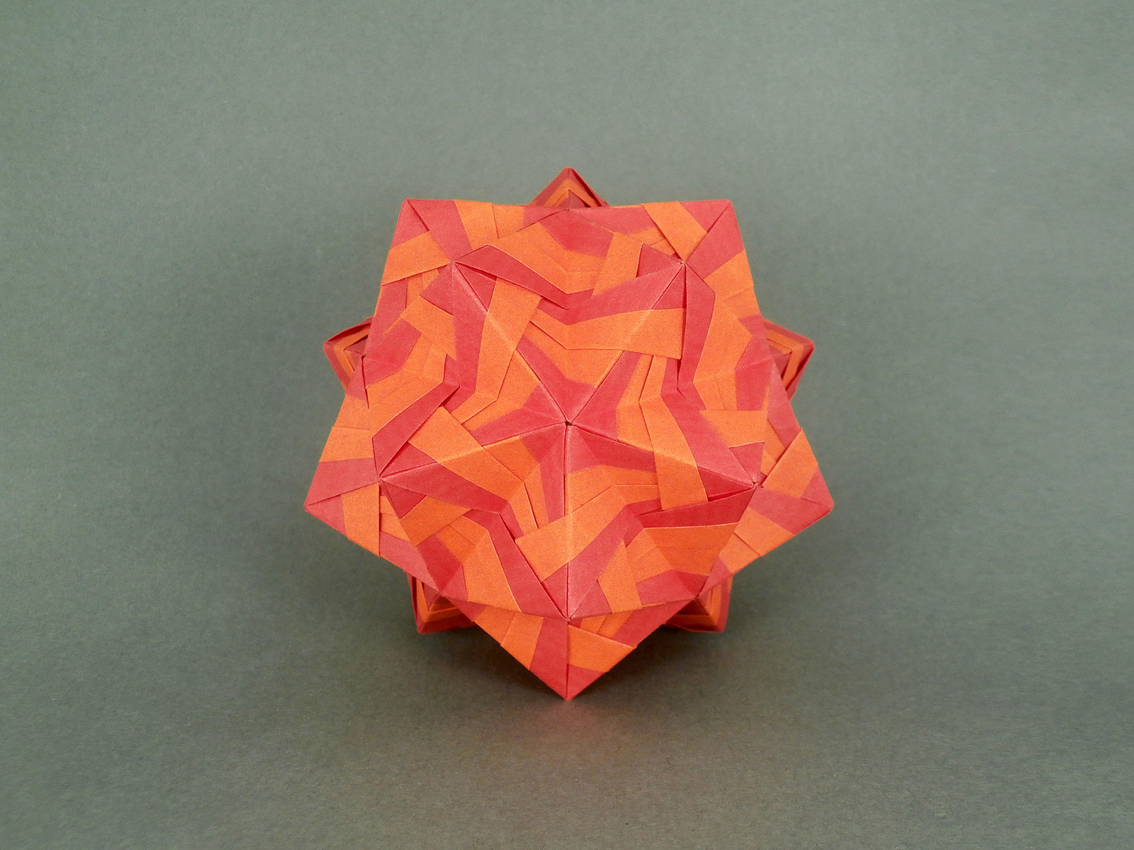 Olympus VR340,D750 sample photo. No name kusudama photography