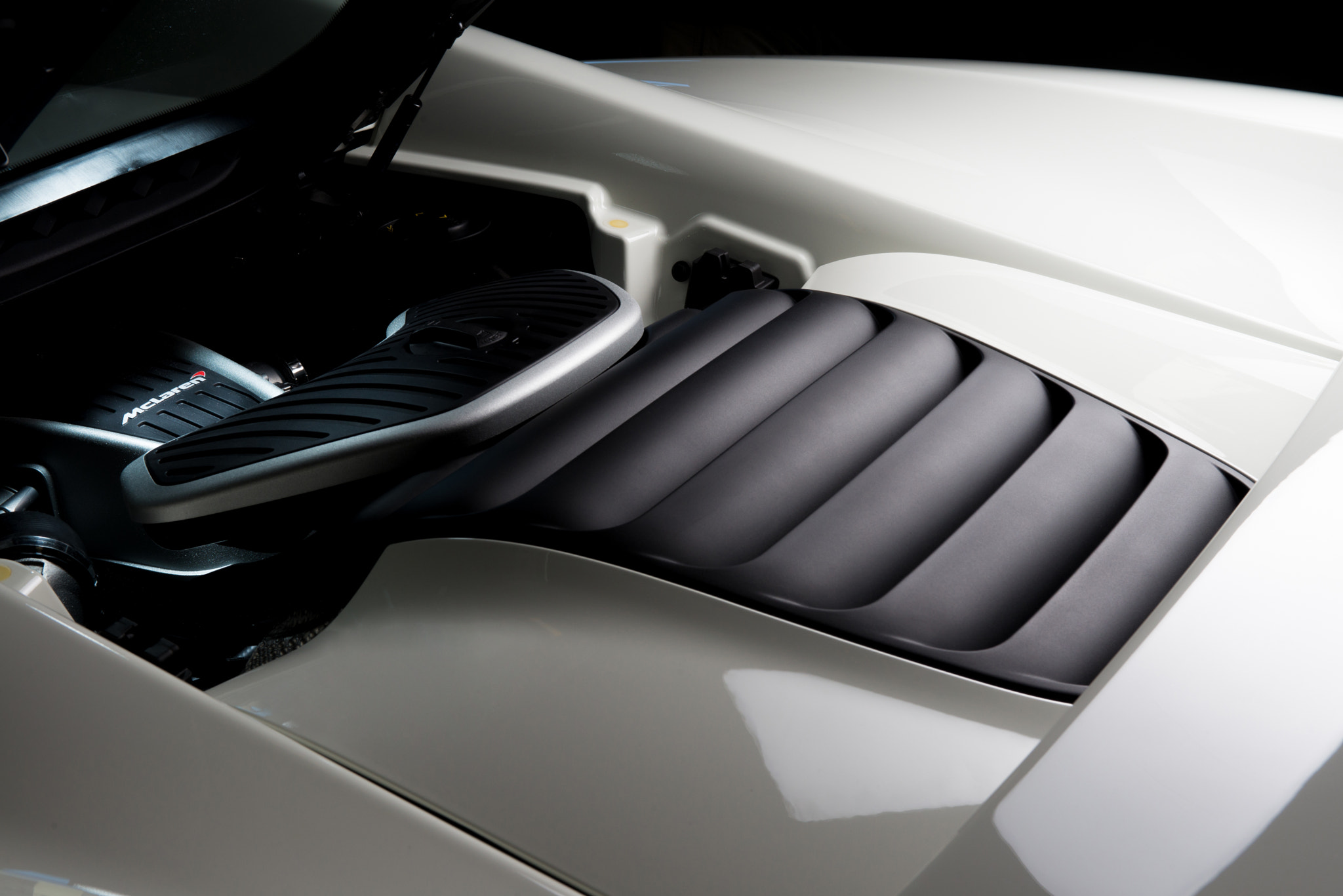 Nikon AF-S Nikkor 28-70mm F2.8 ED-IF sample photo. Mclaren engine photography