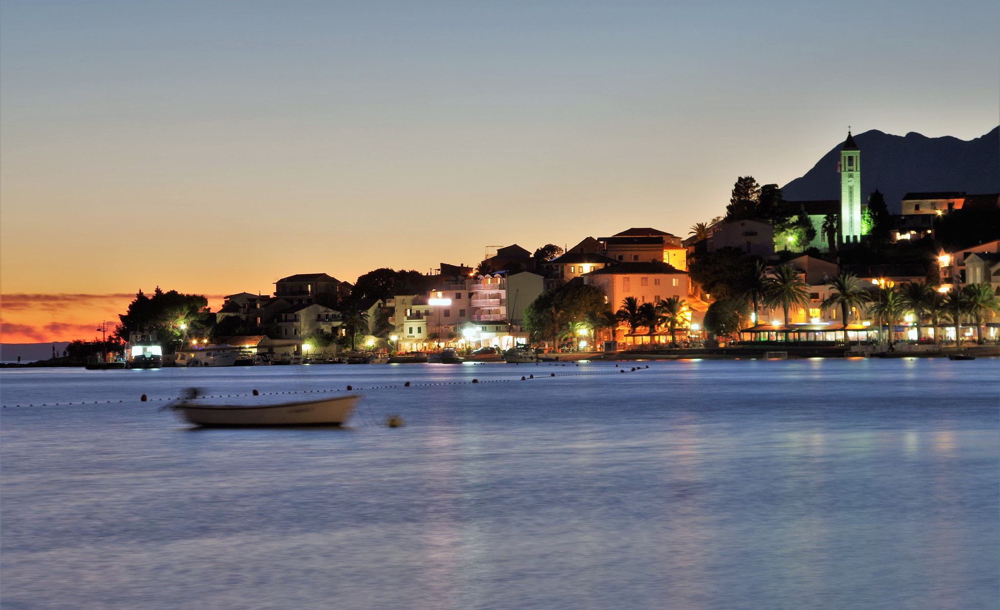 Pentax K-30 + smc PENTAX-FA 28-105mm F3.2-4.5 AL[IF] sample photo. Blue hour in gradac, croatia photography