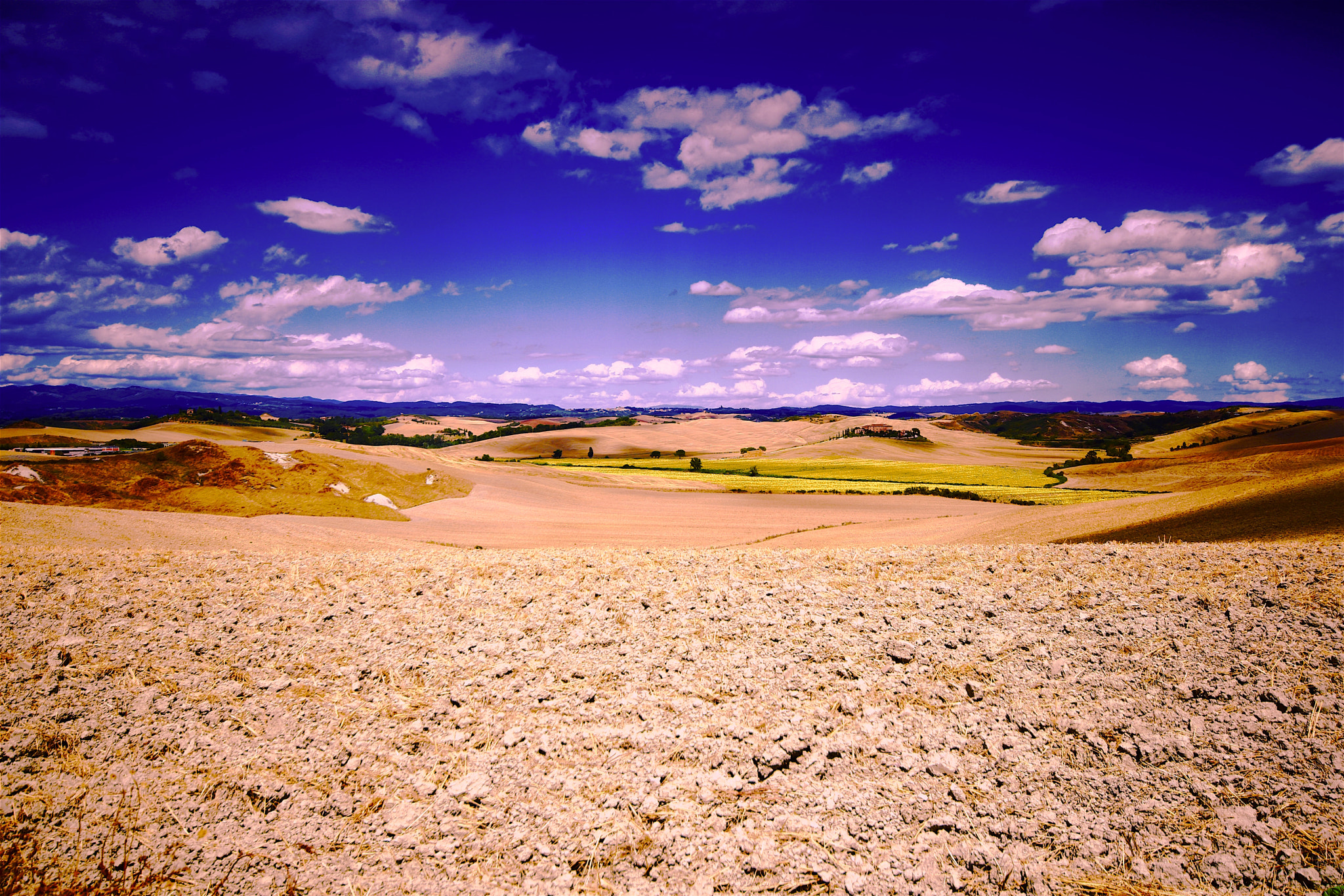 Canon EOS 760D (EOS Rebel T6s / EOS 8000D) + Sigma 10-20mm F4-5.6 EX DC HSM sample photo. Cielo e terra photography