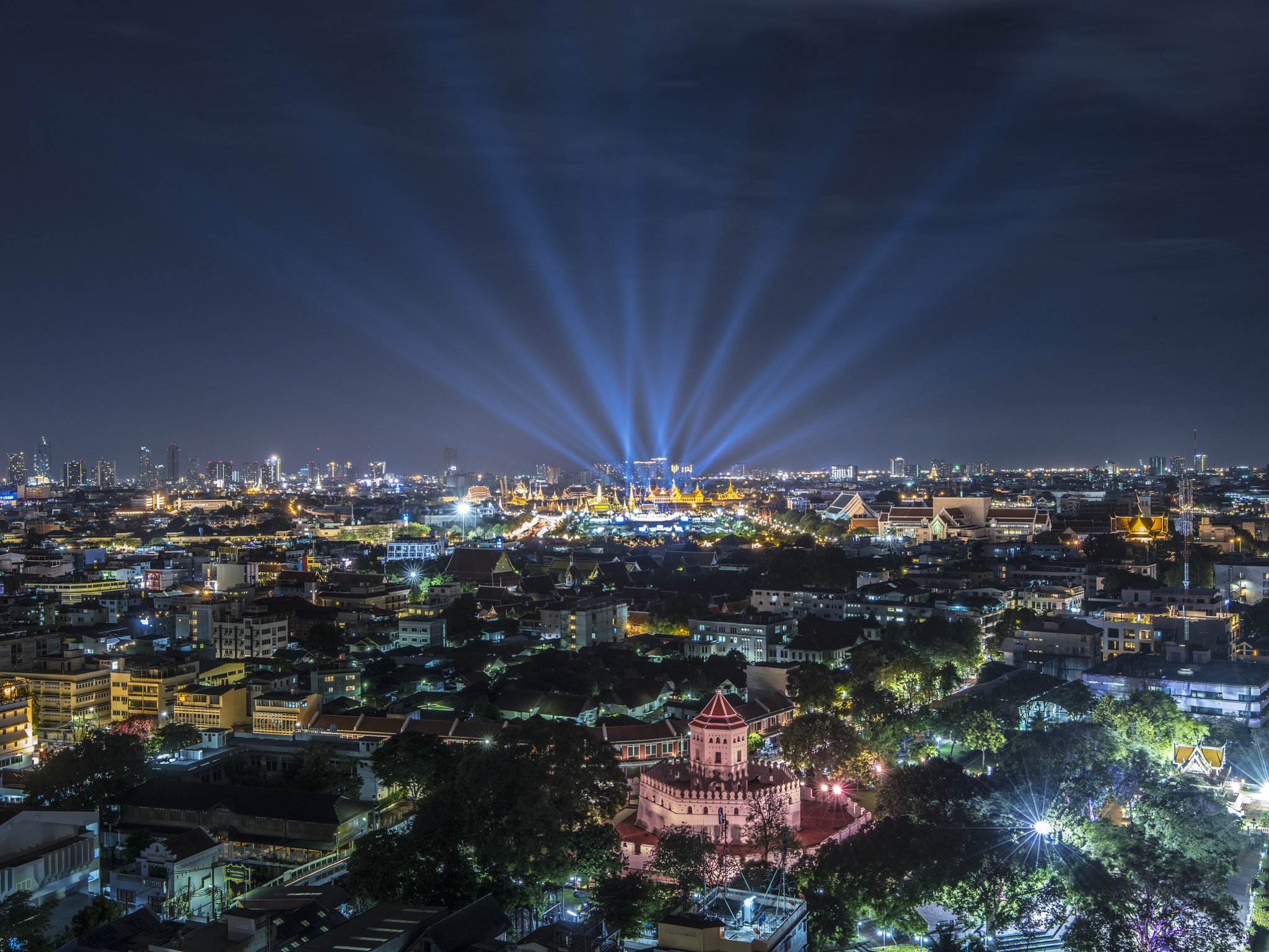 HD Pentax-DA645 28-45mm F4.5ED AW SR sample photo. Royal plaza; sanam luang photography