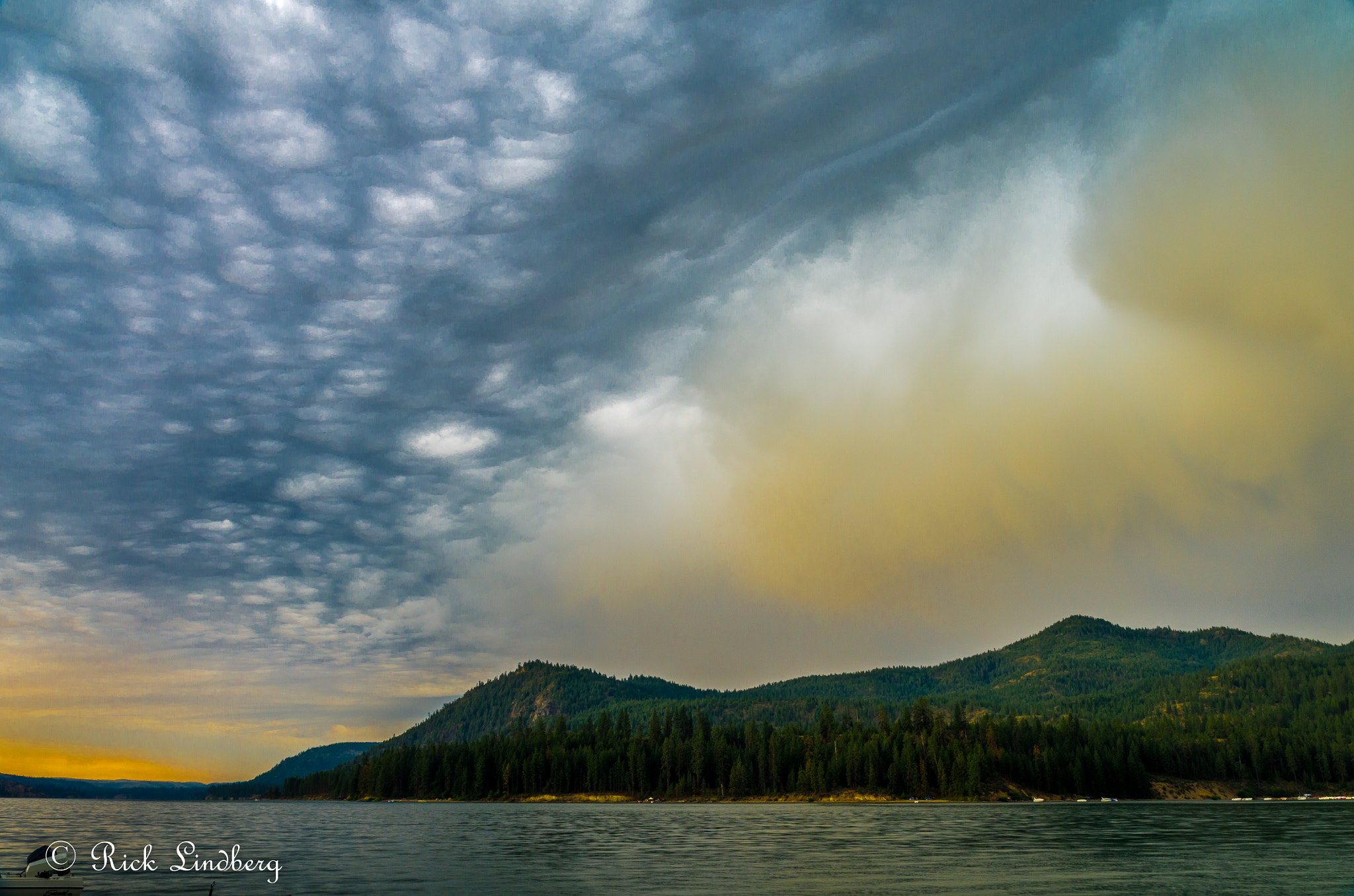 Pentax K-5 sample photo. Approaching storm photography