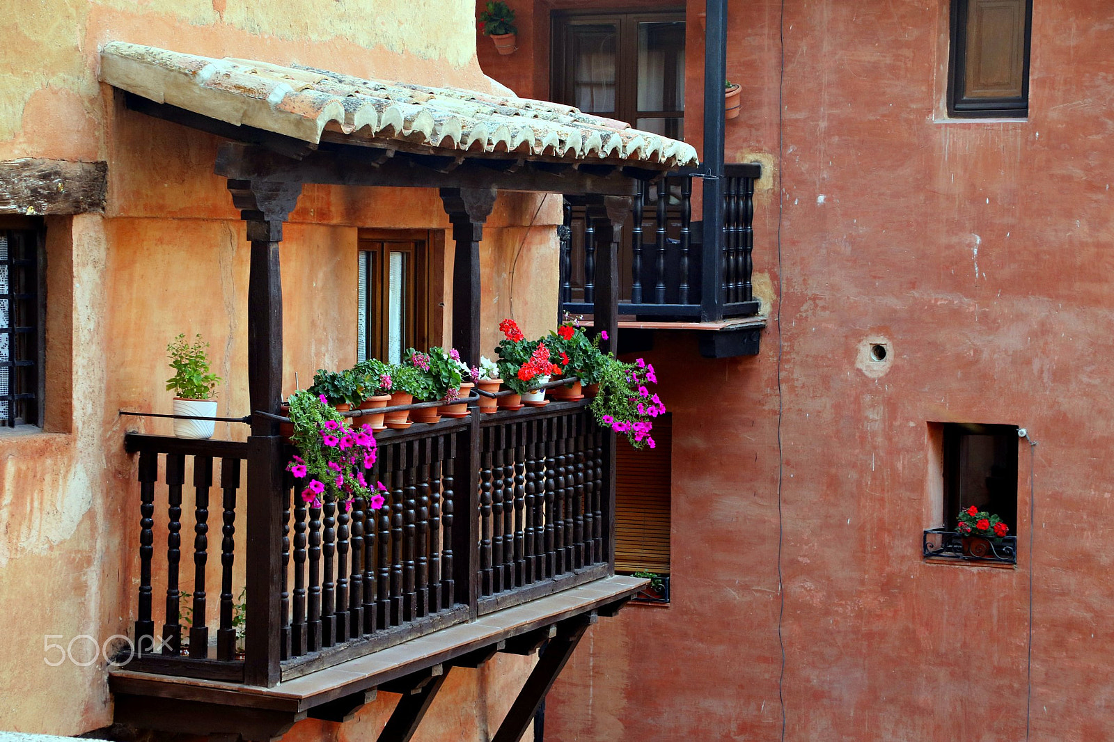 Canon TS-E 90mm F2.8 Tilt-Shift sample photo. Balcony photography