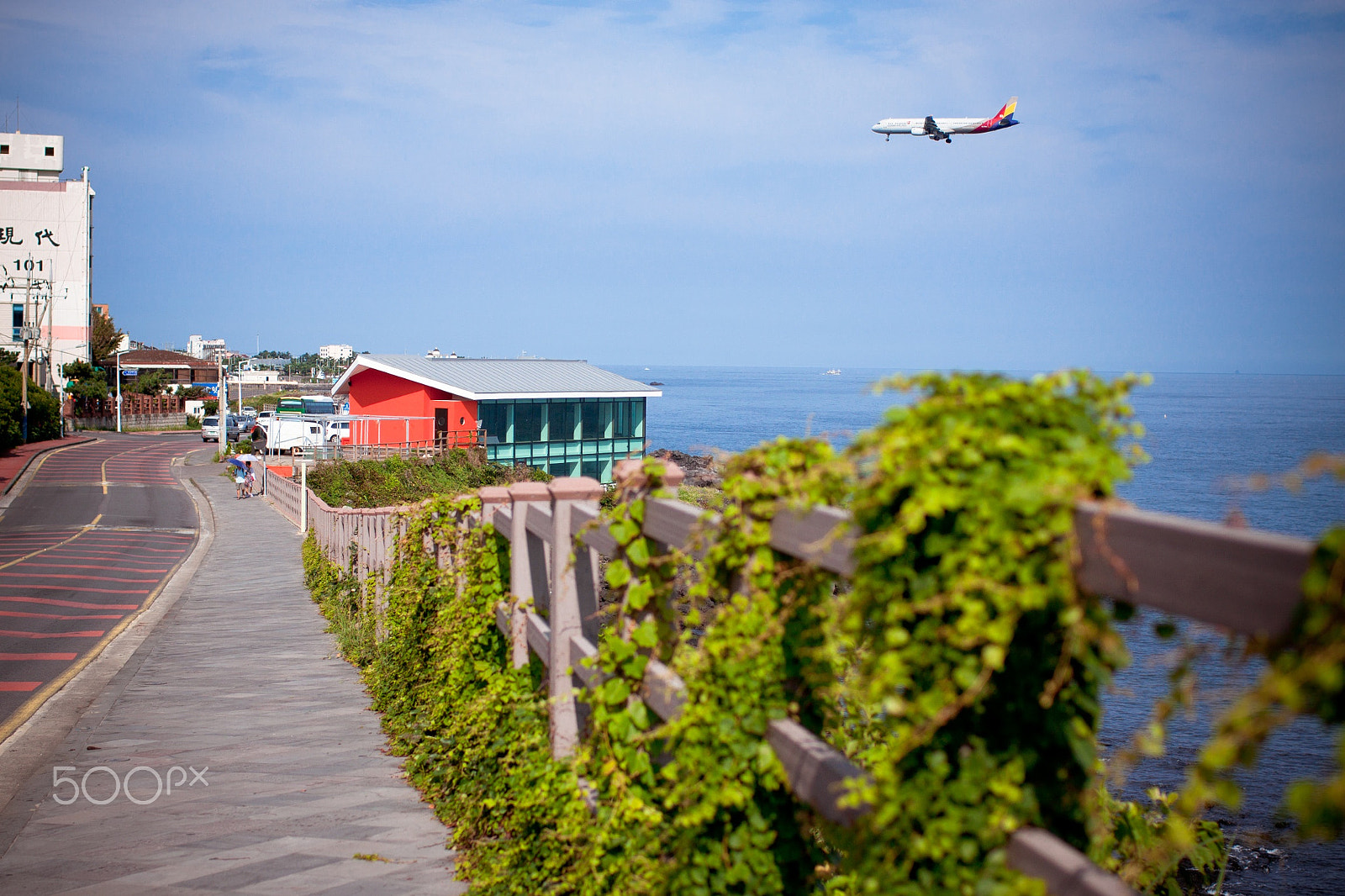 Canon EOS 50D + Canon EF 35mm F1.4L USM sample photo. Seaside, korea jeju photography