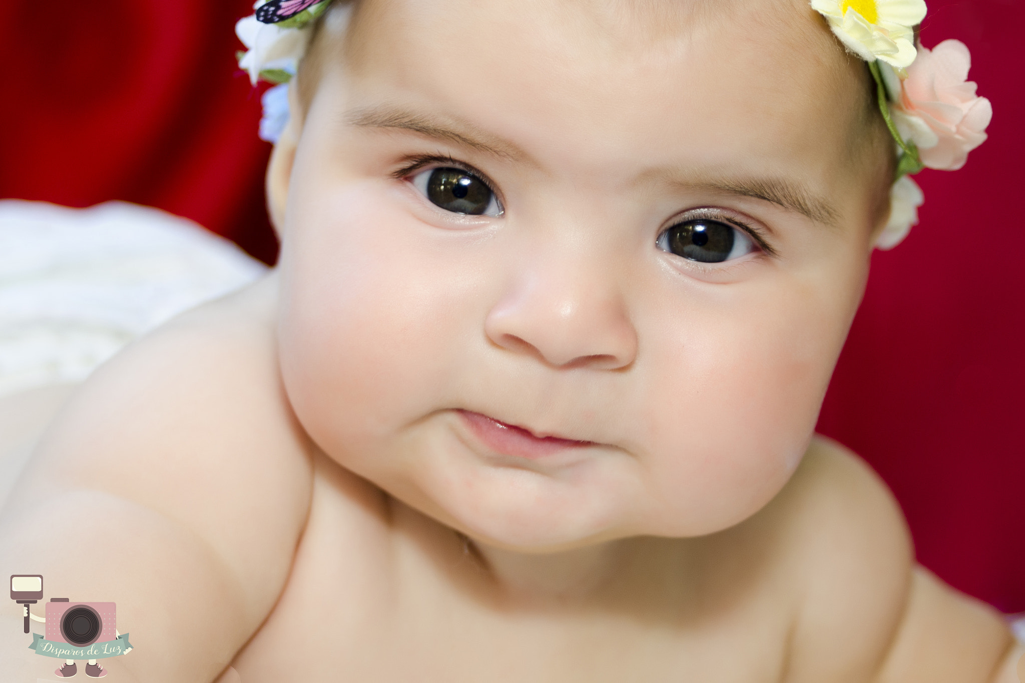 AF Zoom-Nikkor 35-70mm f/3.3-4.5 sample photo. Love lia photography