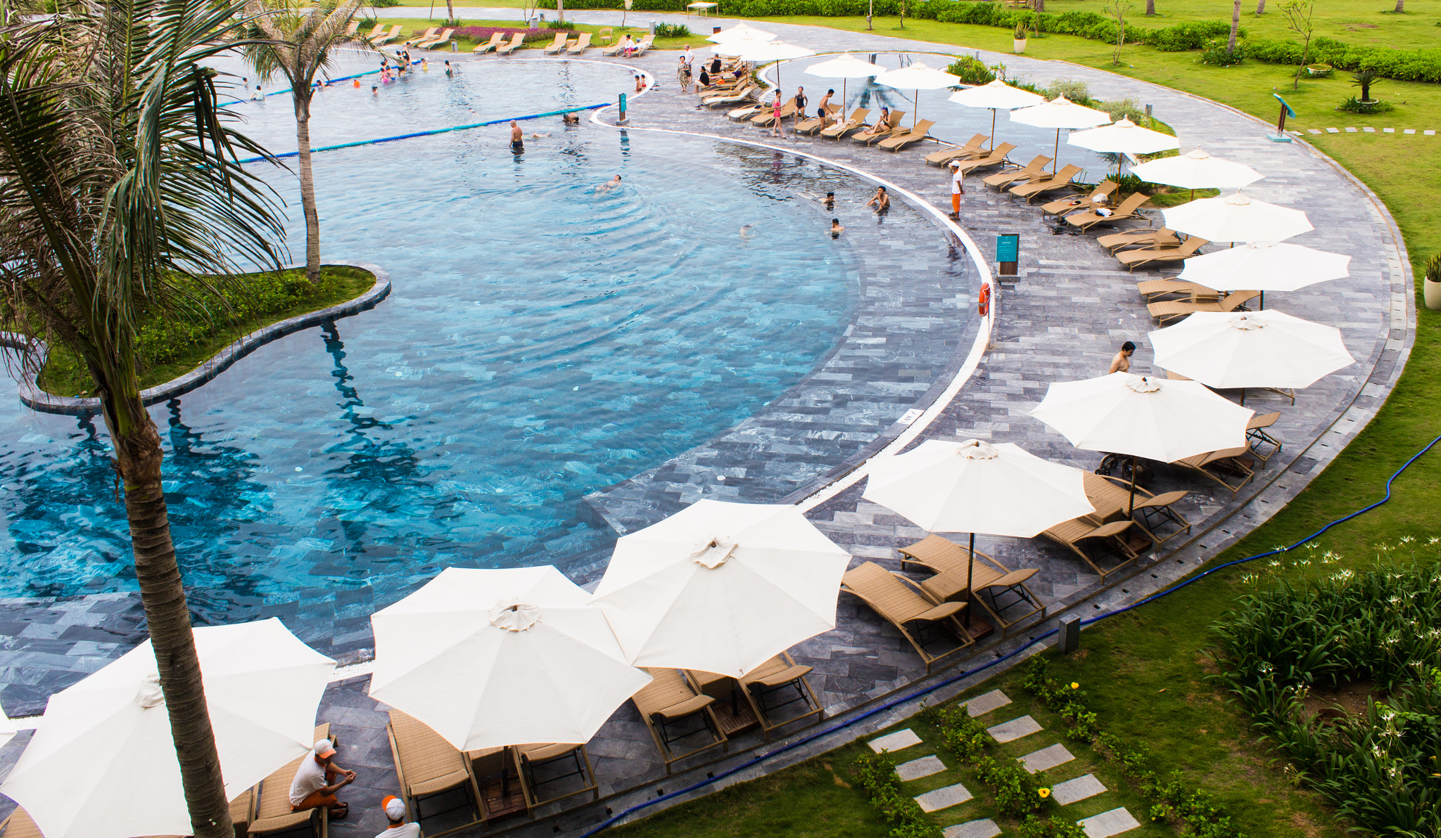 Canon EOS 100D (EOS Rebel SL1 / EOS Kiss X7) sample photo. @ flc resort photography