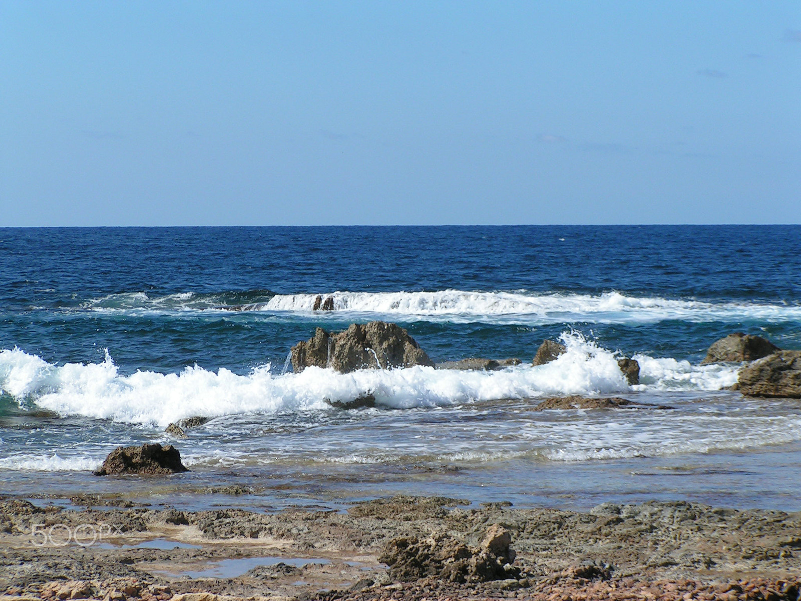 KONICA MINOLTA DiMAGE Z1 sample photo. Coast photography