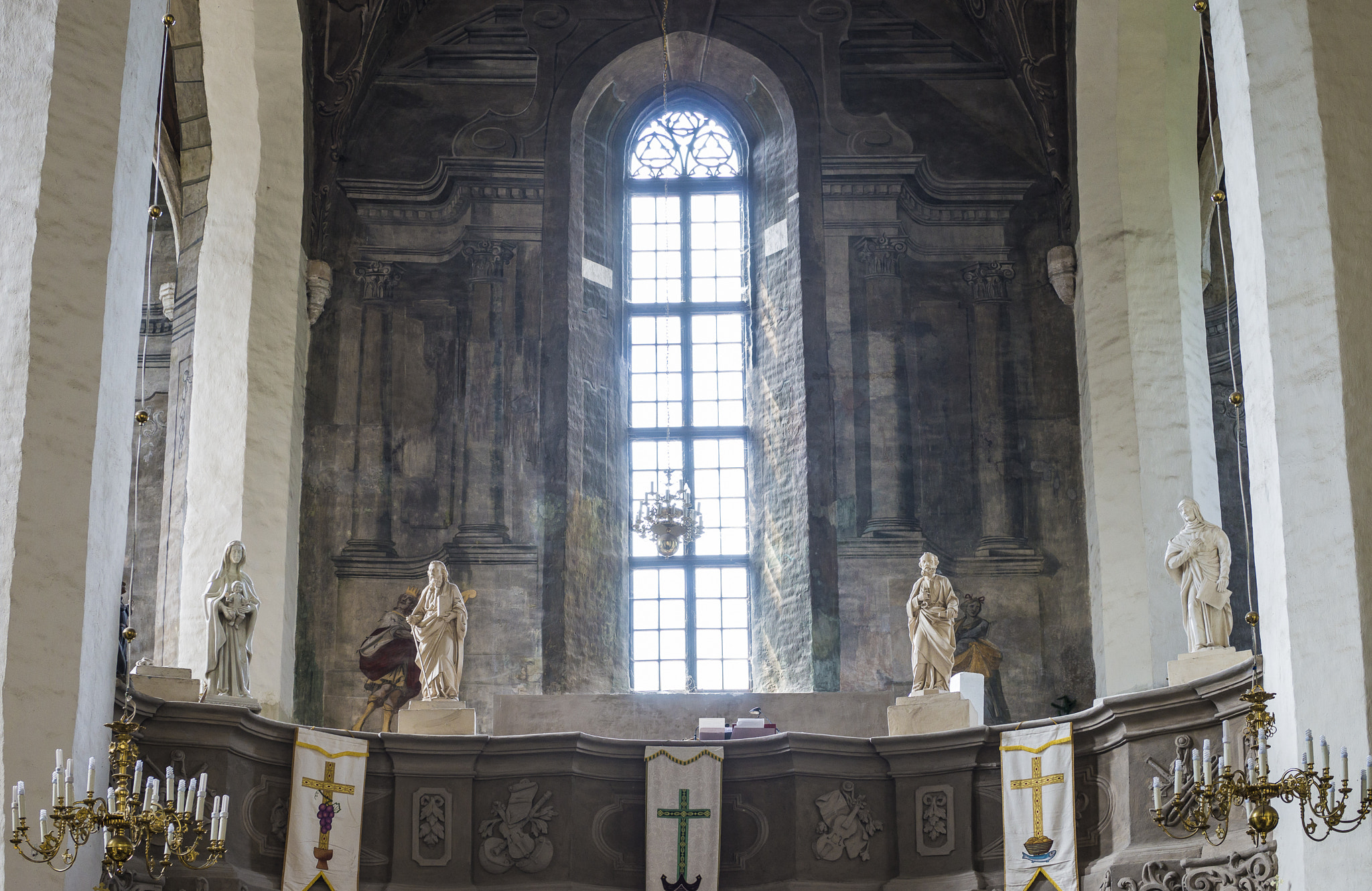 Sony Planar T* 50mm F1.4 ZA SSM sample photo. Interior of the church in drohobych, ukraine. photography