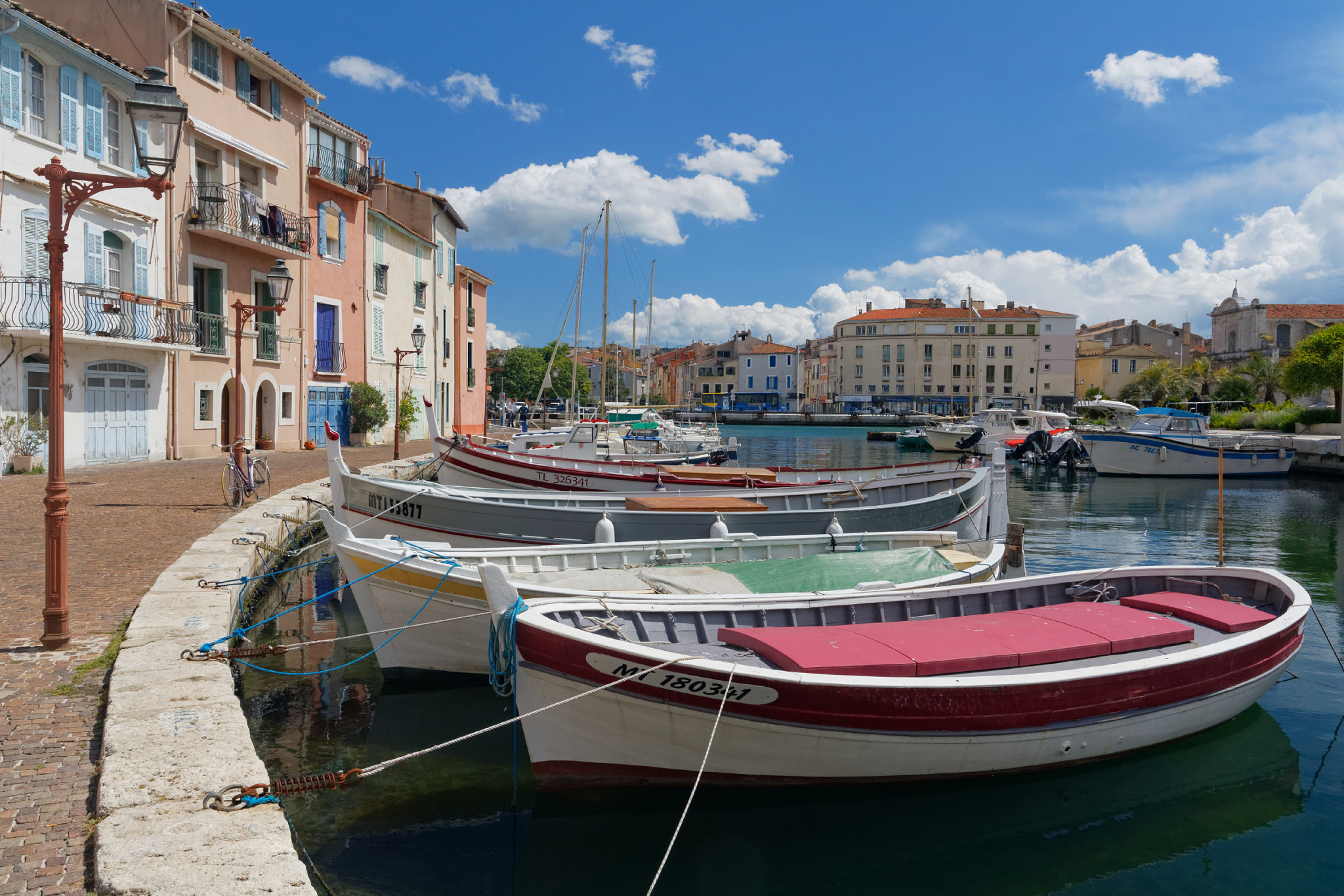Tamron SP AF 17-50mm F2.8 XR Di II LD Aspherical (IF) sample photo. Martigues  - la petite venise provençale photography