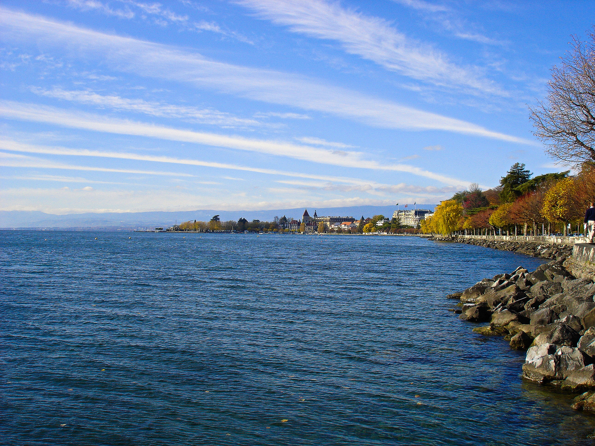 Sony DSC-W1 sample photo. Lausanne coast on lake geneva photography