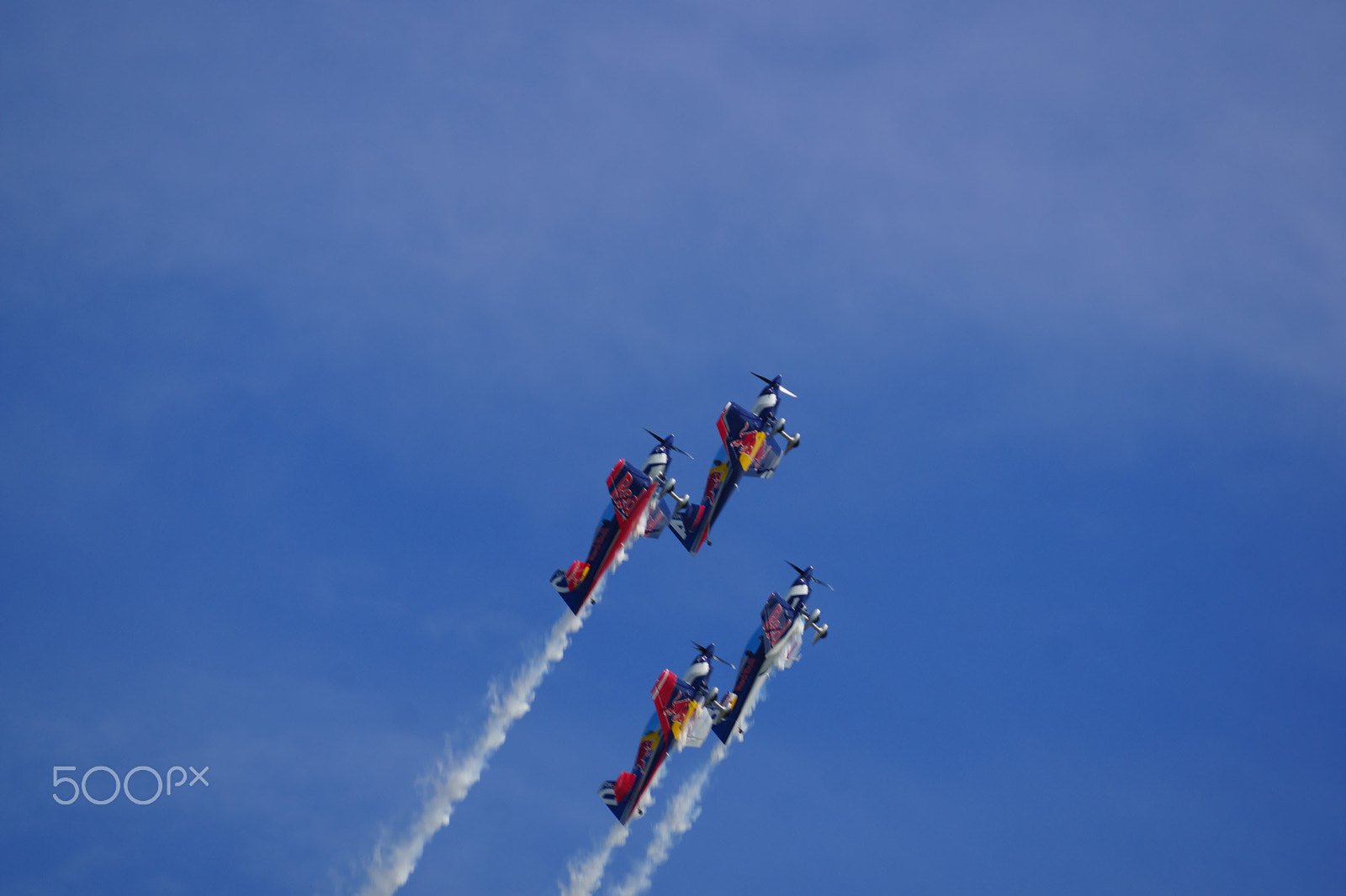 Sony ILCA-77M2 + Tamron SP 70-300mm F4-5.6 Di USD sample photo. Redbull flightshow, zwickau, saxony, 2016-08-13 photography