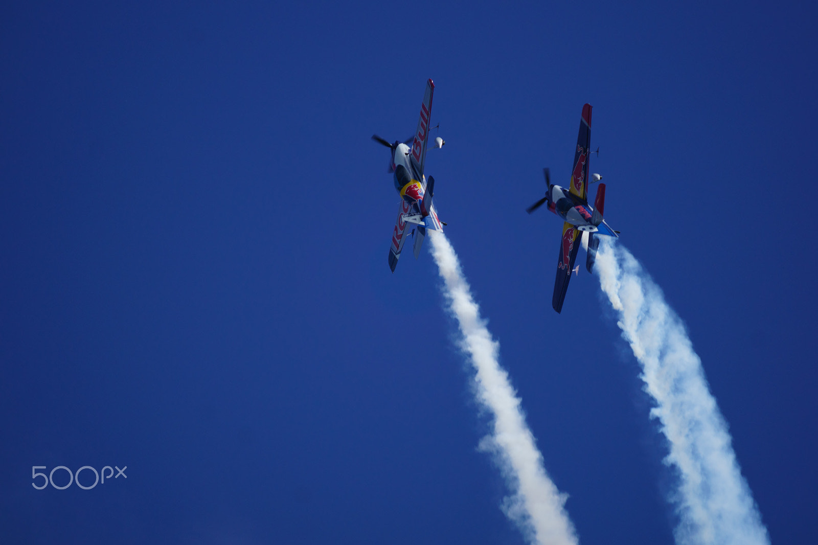 Sony ILCA-77M2 + Tamron SP 70-300mm F4-5.6 Di USD sample photo. Redbull flightshow, zwickau, saxony, 2016-08-13 photography