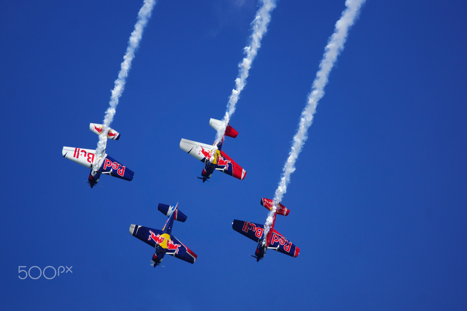 Tamron SP 70-300mm F4-5.6 Di USD sample photo. Redbull flightshow, zwickau, saxony, 2016-08-13 photography